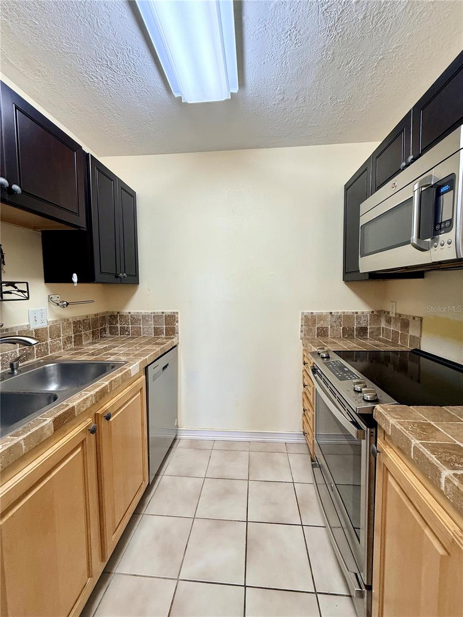 4784 BEACH DR SE #B — photo 4