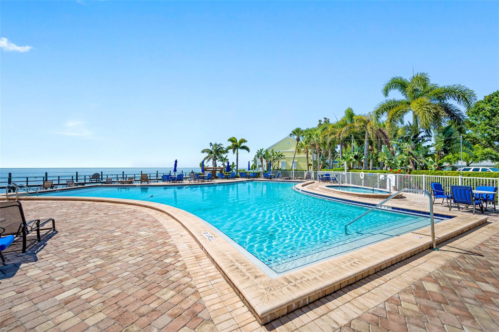4784 BEACH DR SE #B — photo 25