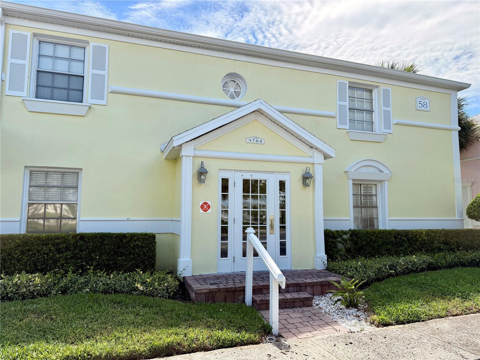4784 BEACH DR SE #B — photo 13