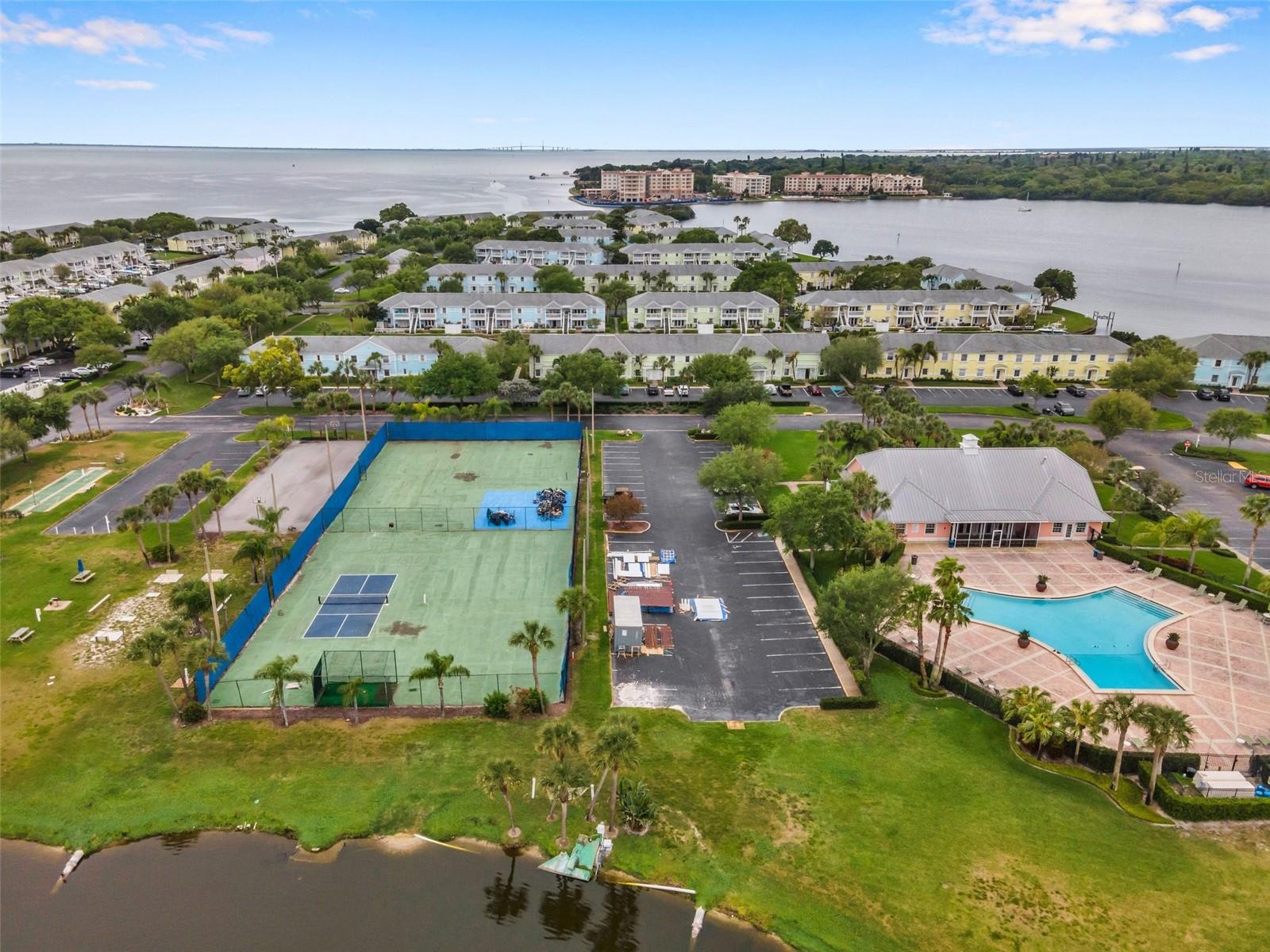 4784 BEACH DR SE #B — photo 38
