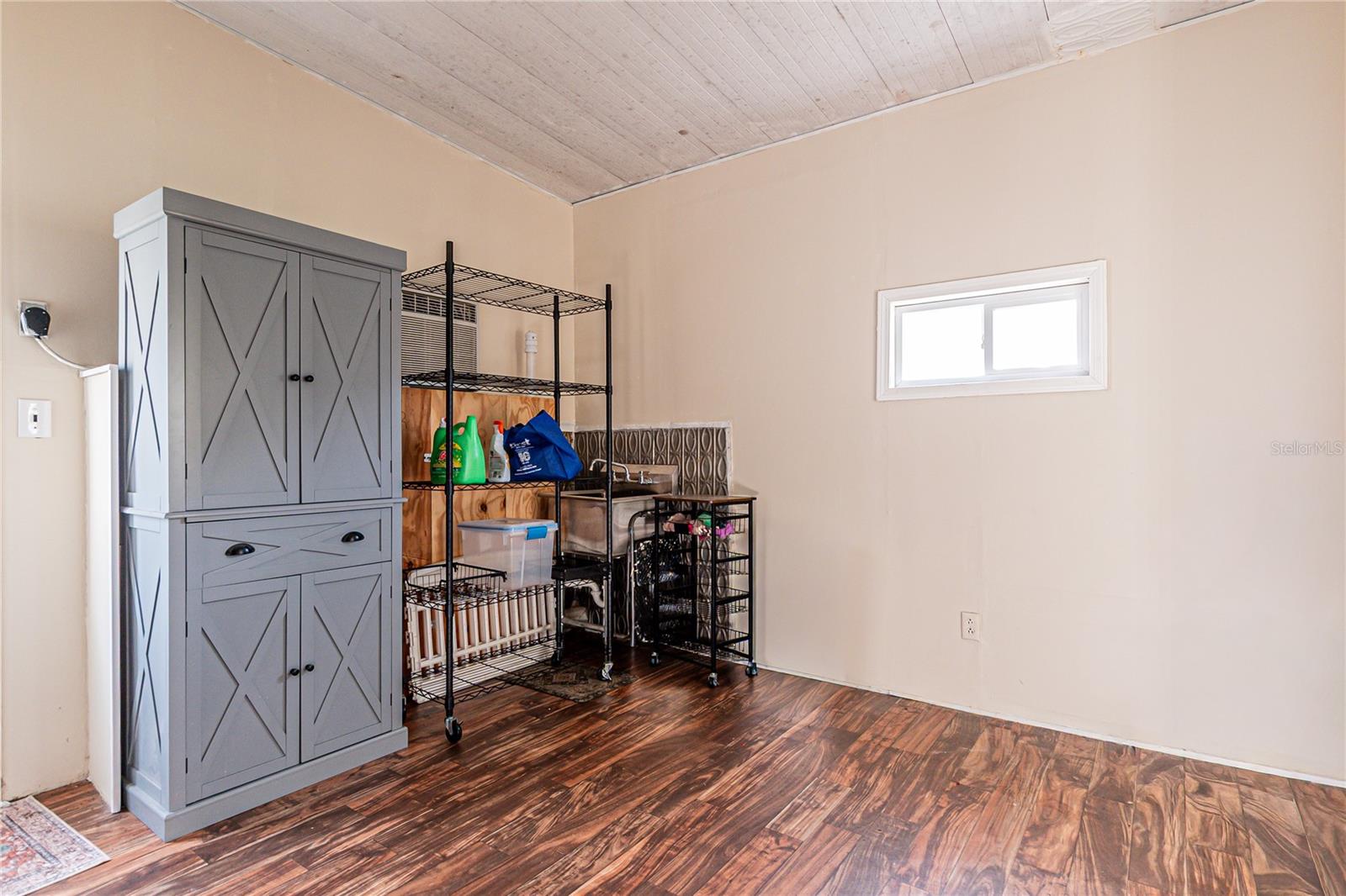 36952 GRACE AVE — photo 35