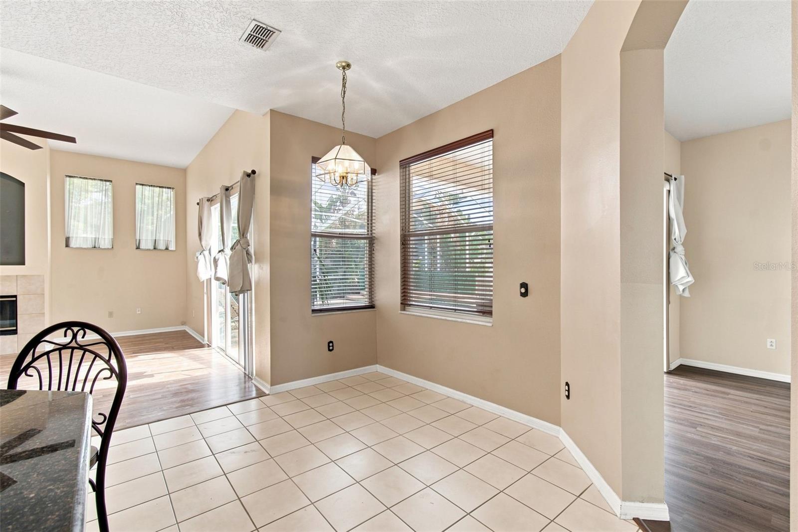 9905 BRANFORD CT — photo 25
