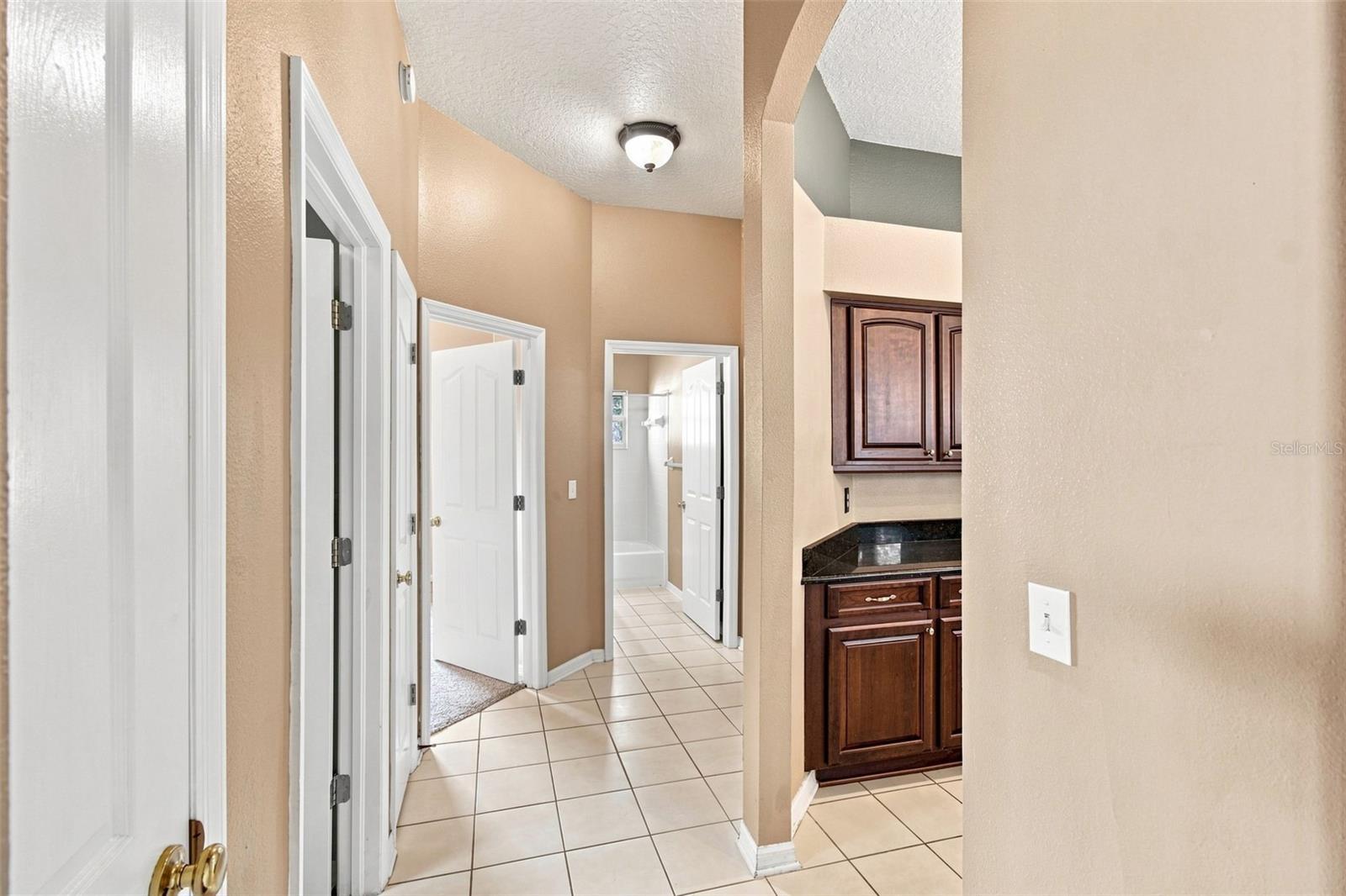 9905 BRANFORD CT — photo 15
