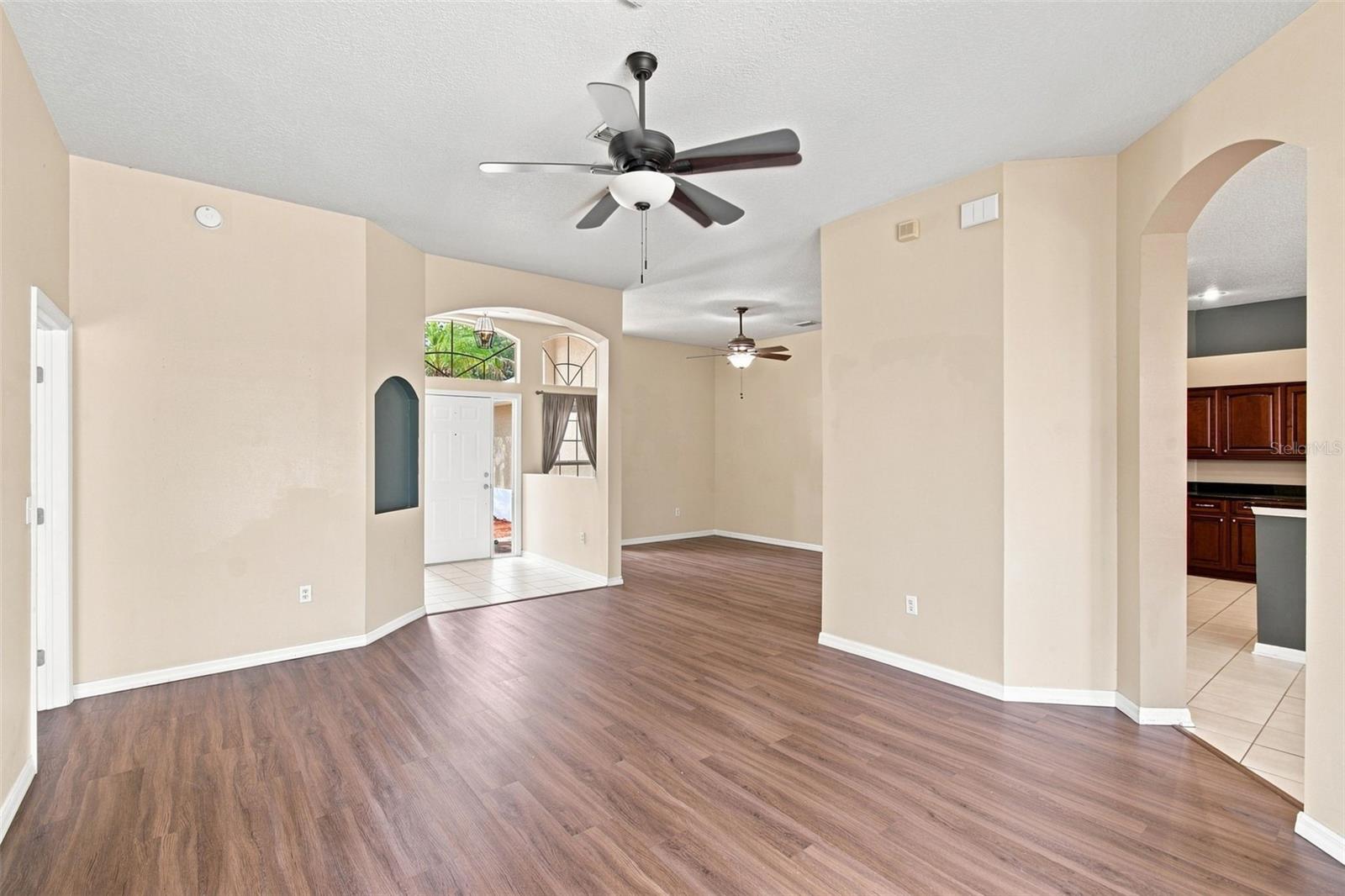 9905 BRANFORD CT — photo 9