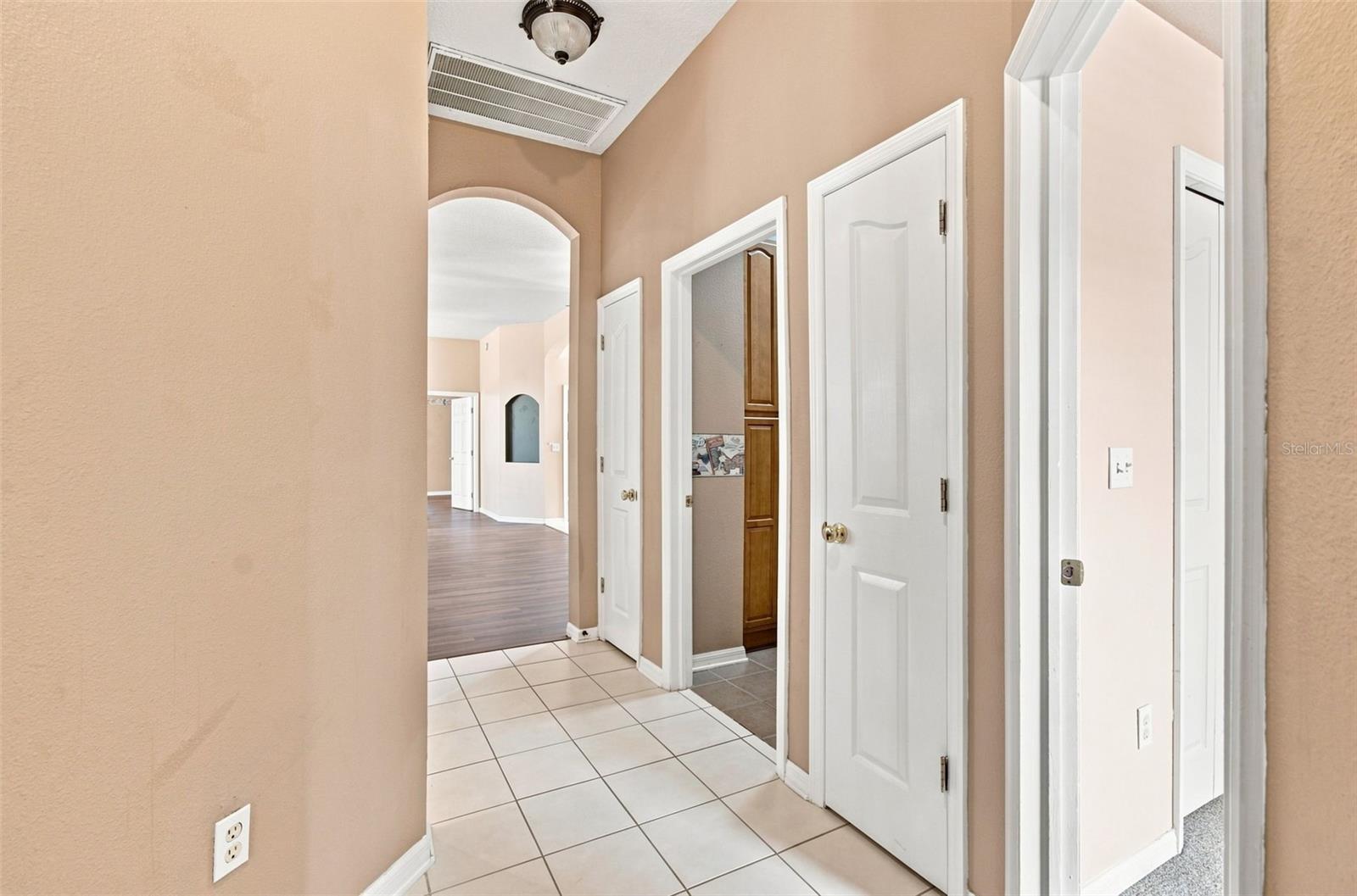 9905 BRANFORD CT — photo 47