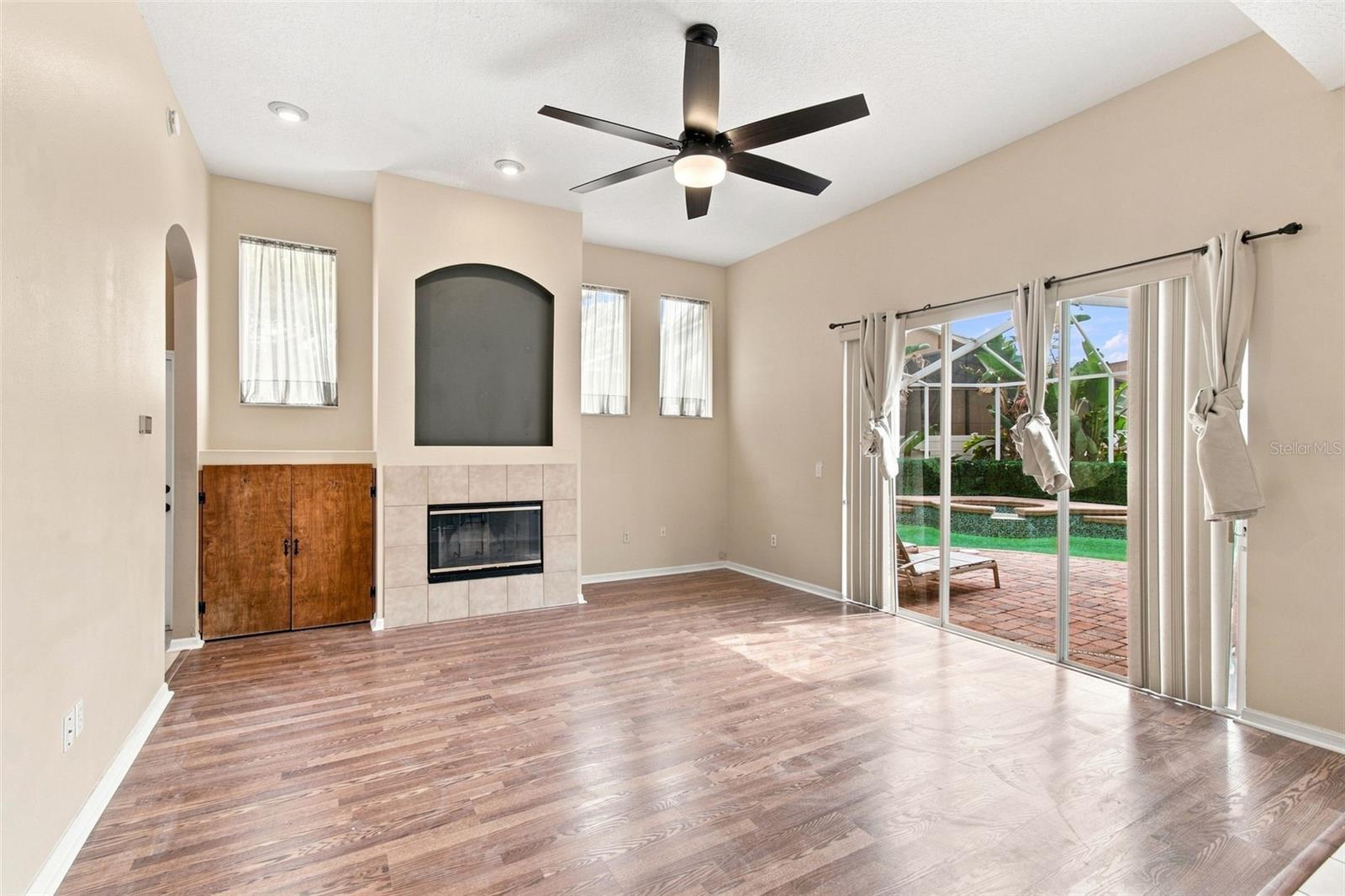 9905 BRANFORD CT — photo 28
