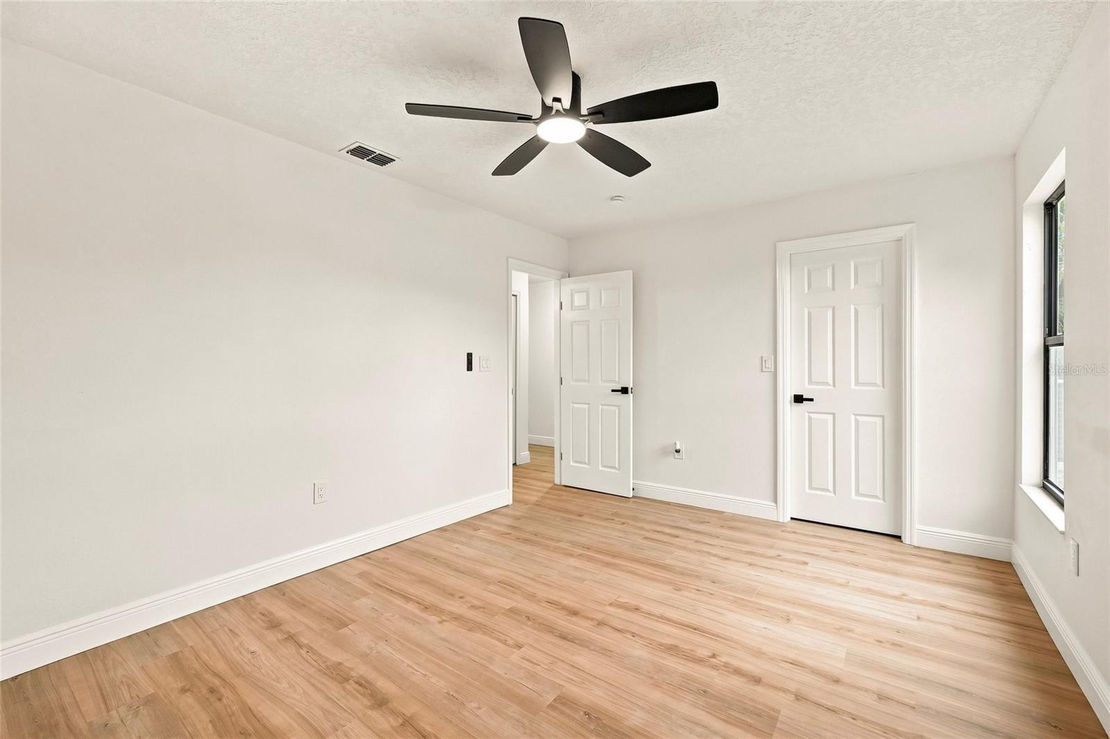 743 BONNIE BLVD — photo 27