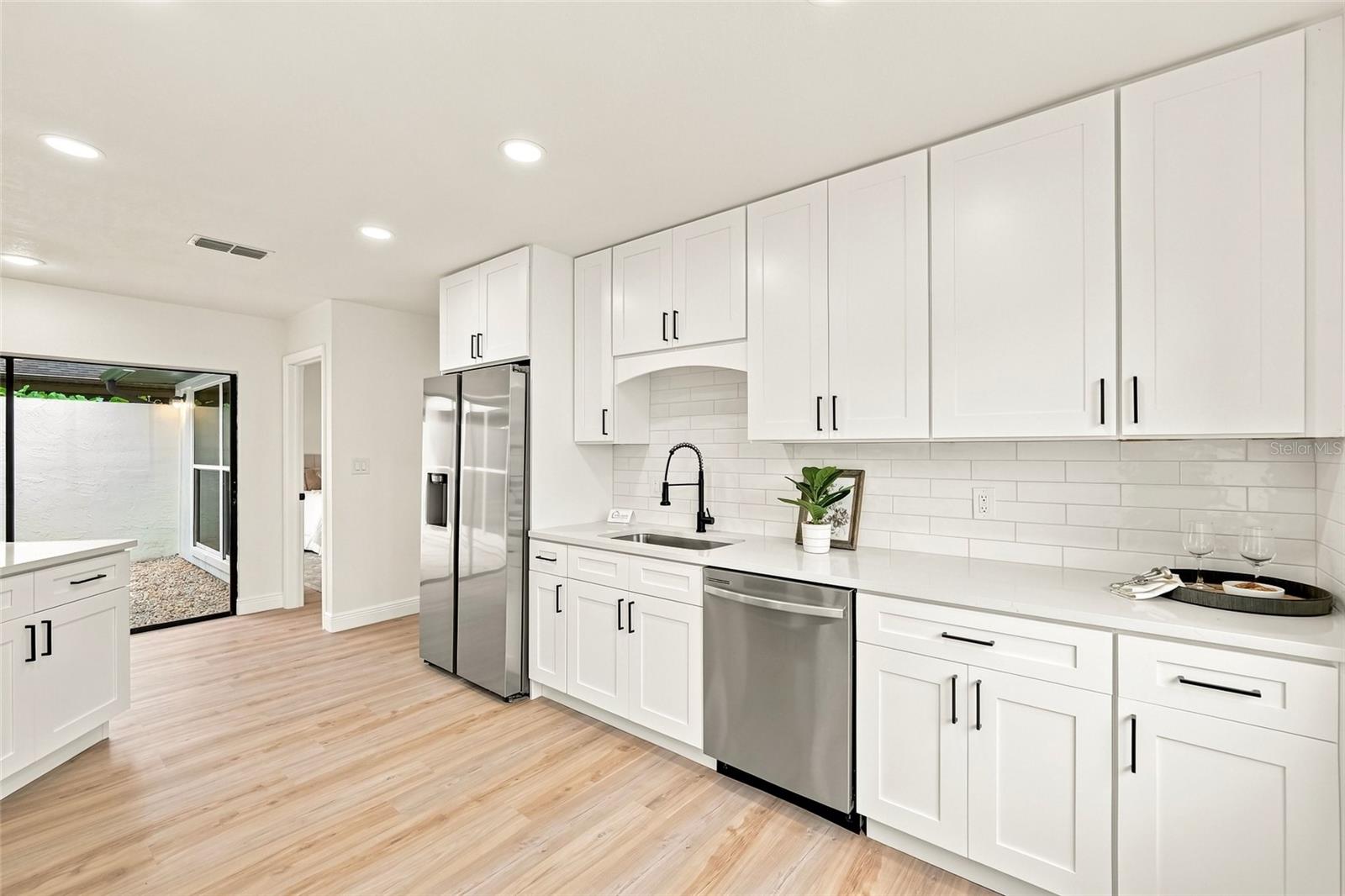 743 BONNIE BLVD — photo 15