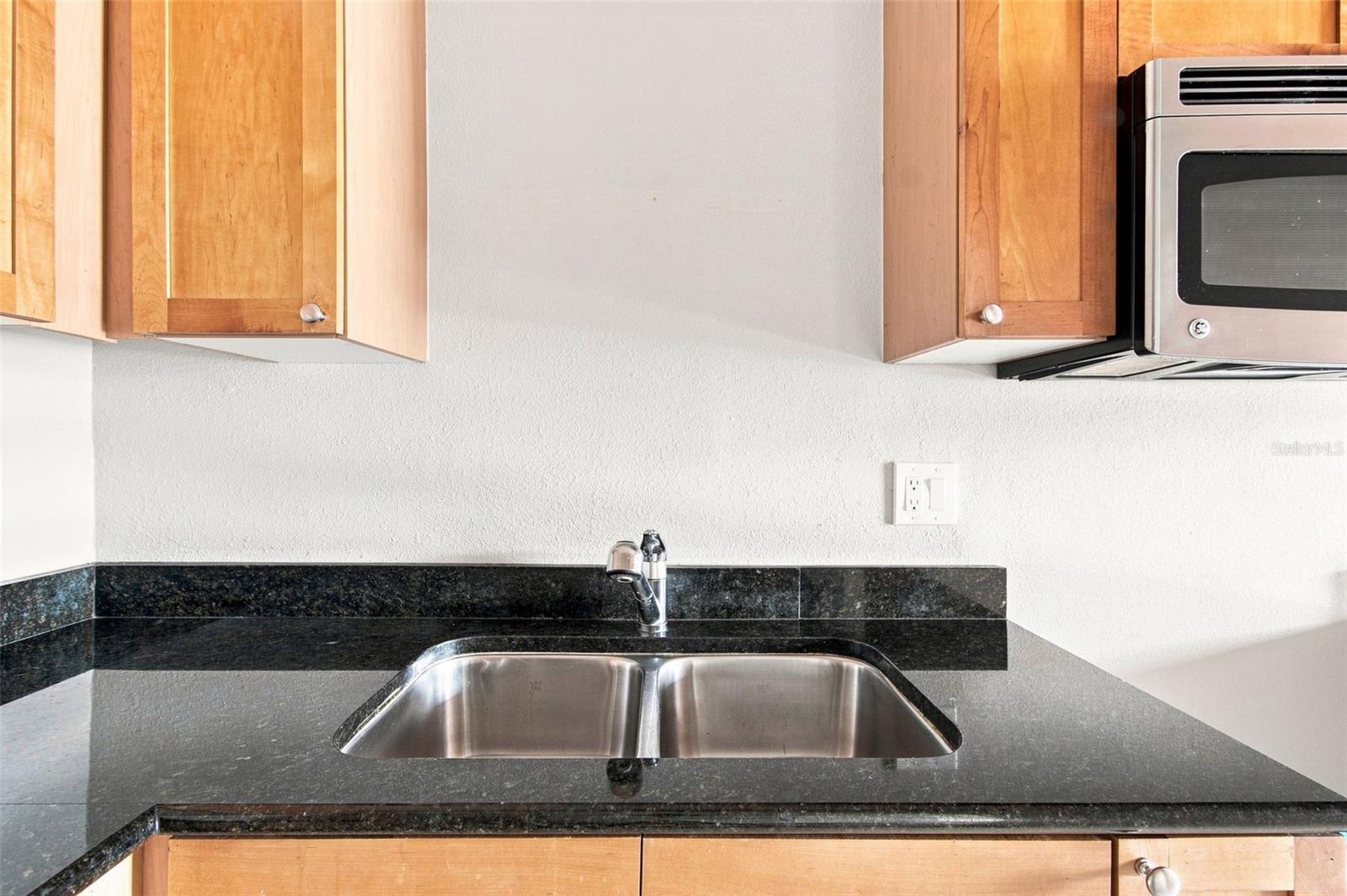 3889 POMPANO DR SE #A — photo 11