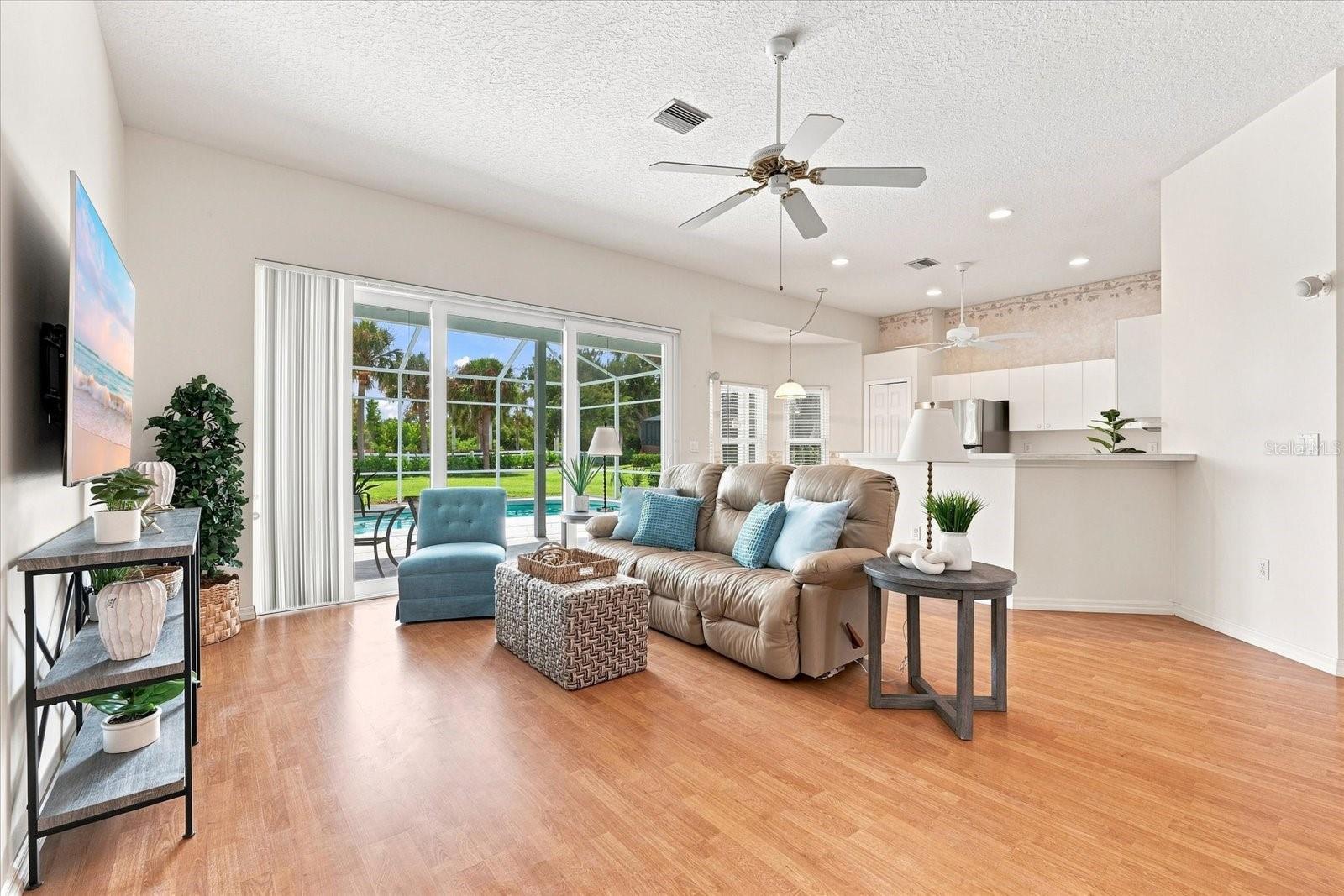 6983 SUPERIOR STREET CIR — photo 12