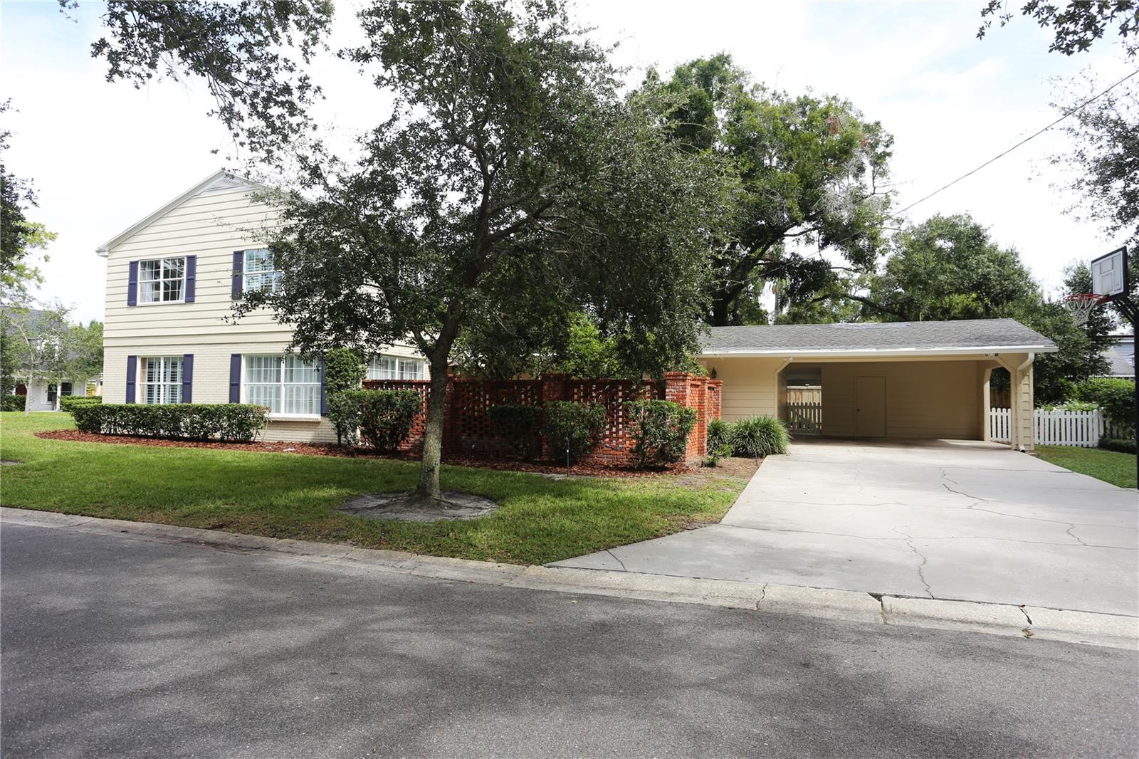 4414 W WATROUS AVE — photo 19
