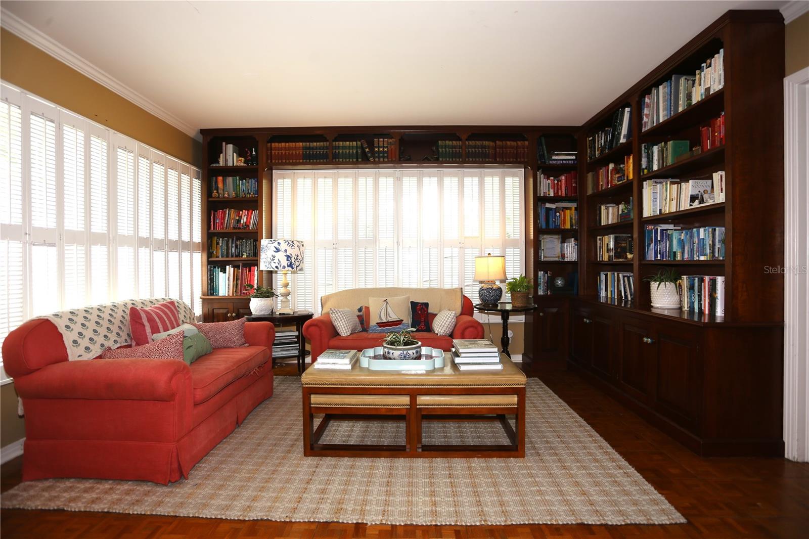 4414 W WATROUS AVE — photo 5