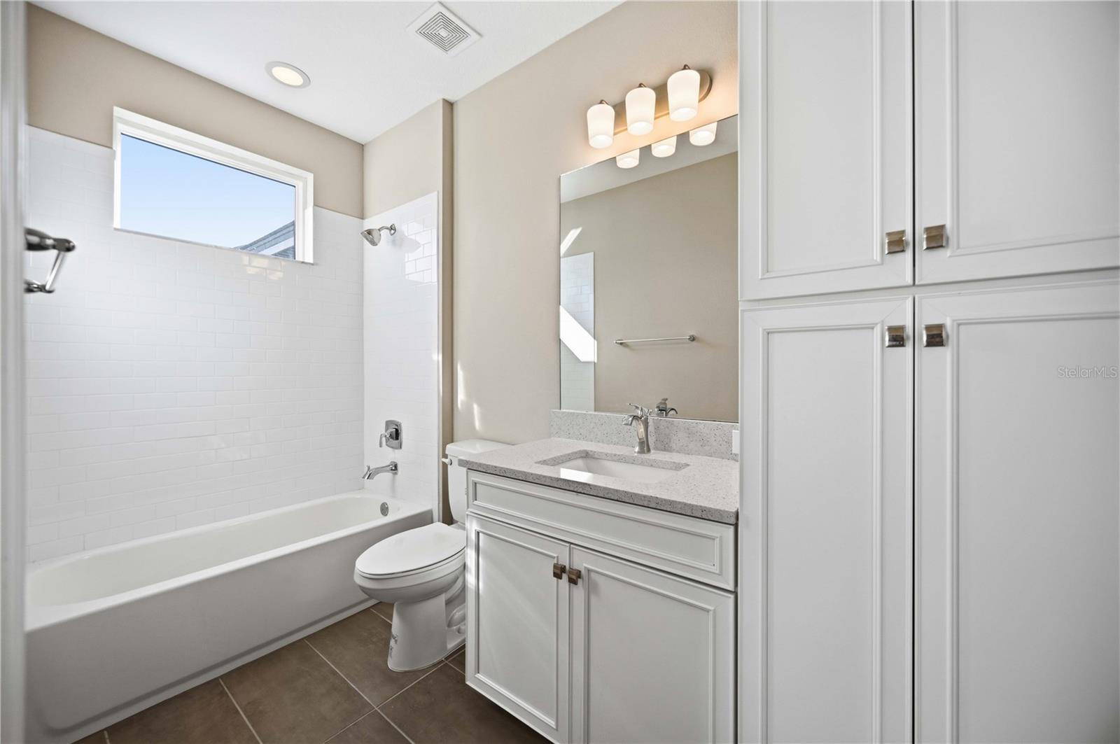 4745 ANTRIM DR — photo 22