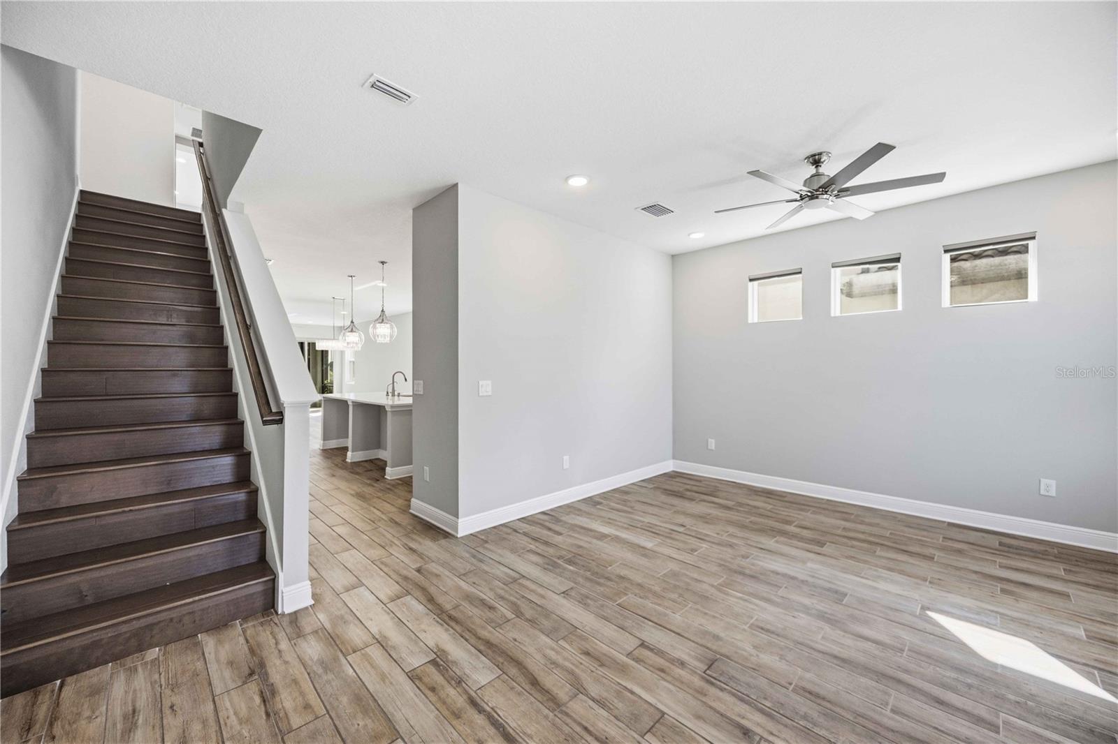 4745 ANTRIM DR — photo 6