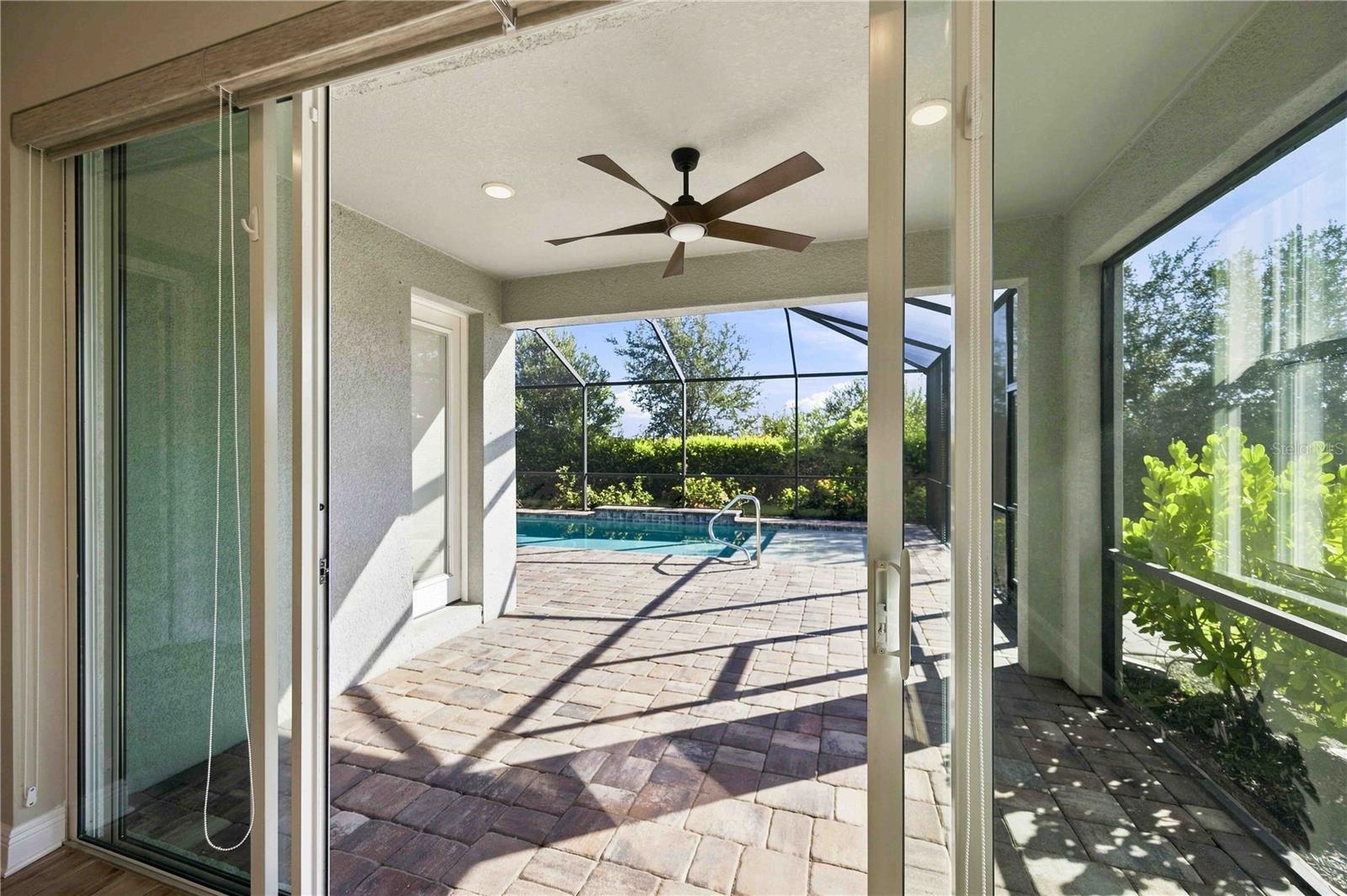 4745 ANTRIM DR — photo 31