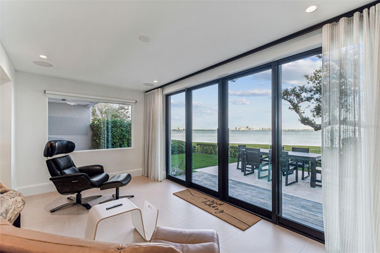5010 BAYSHORE BLVD #11 — photo 37