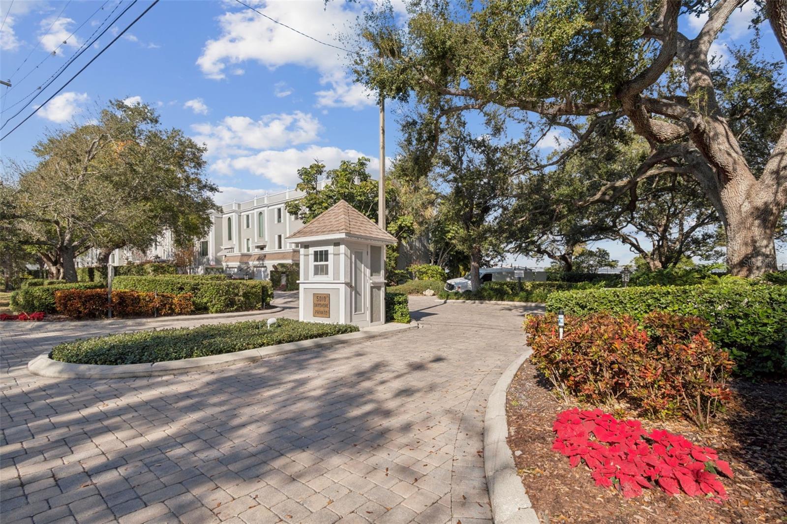 5010 BAYSHORE BLVD #11 — photo 86