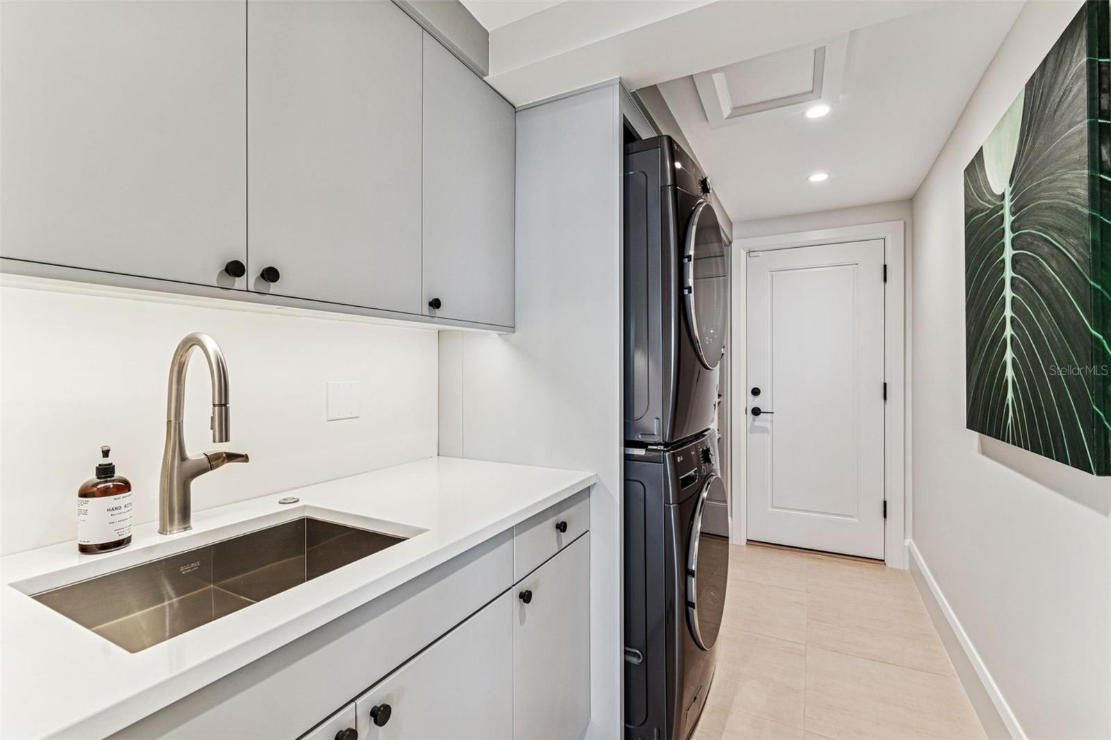 5010 BAYSHORE BLVD #11 — photo 49