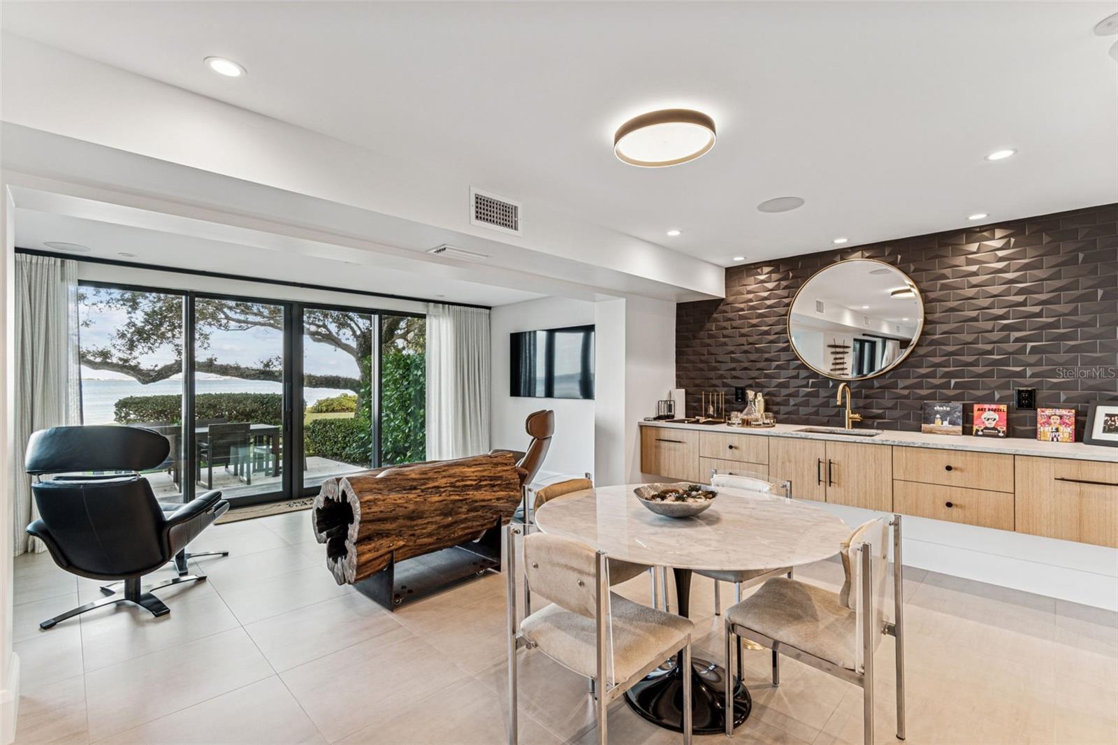 5010 BAYSHORE BLVD #11 — photo 35