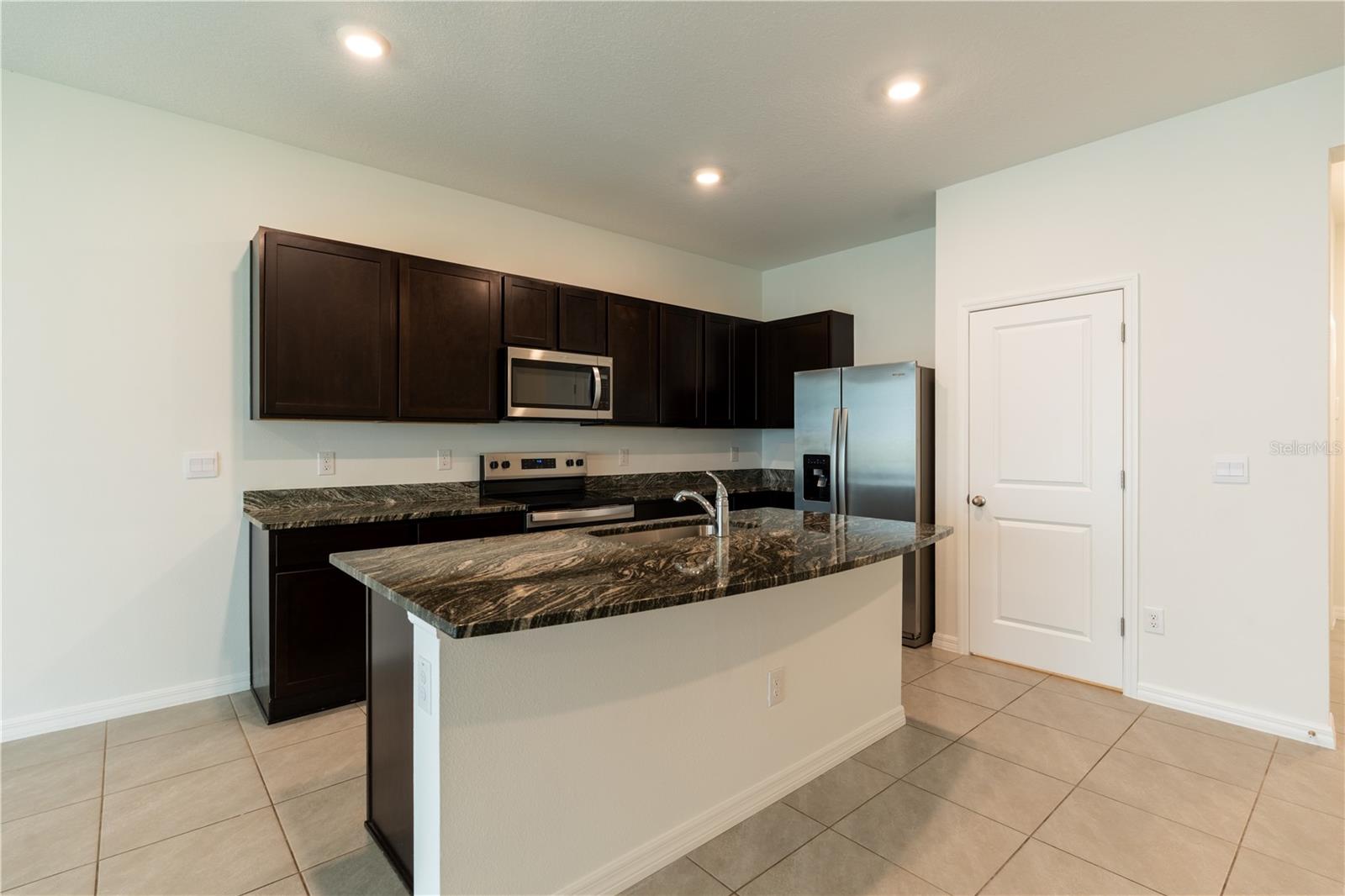1540 RANCHETTE RD — photo 14