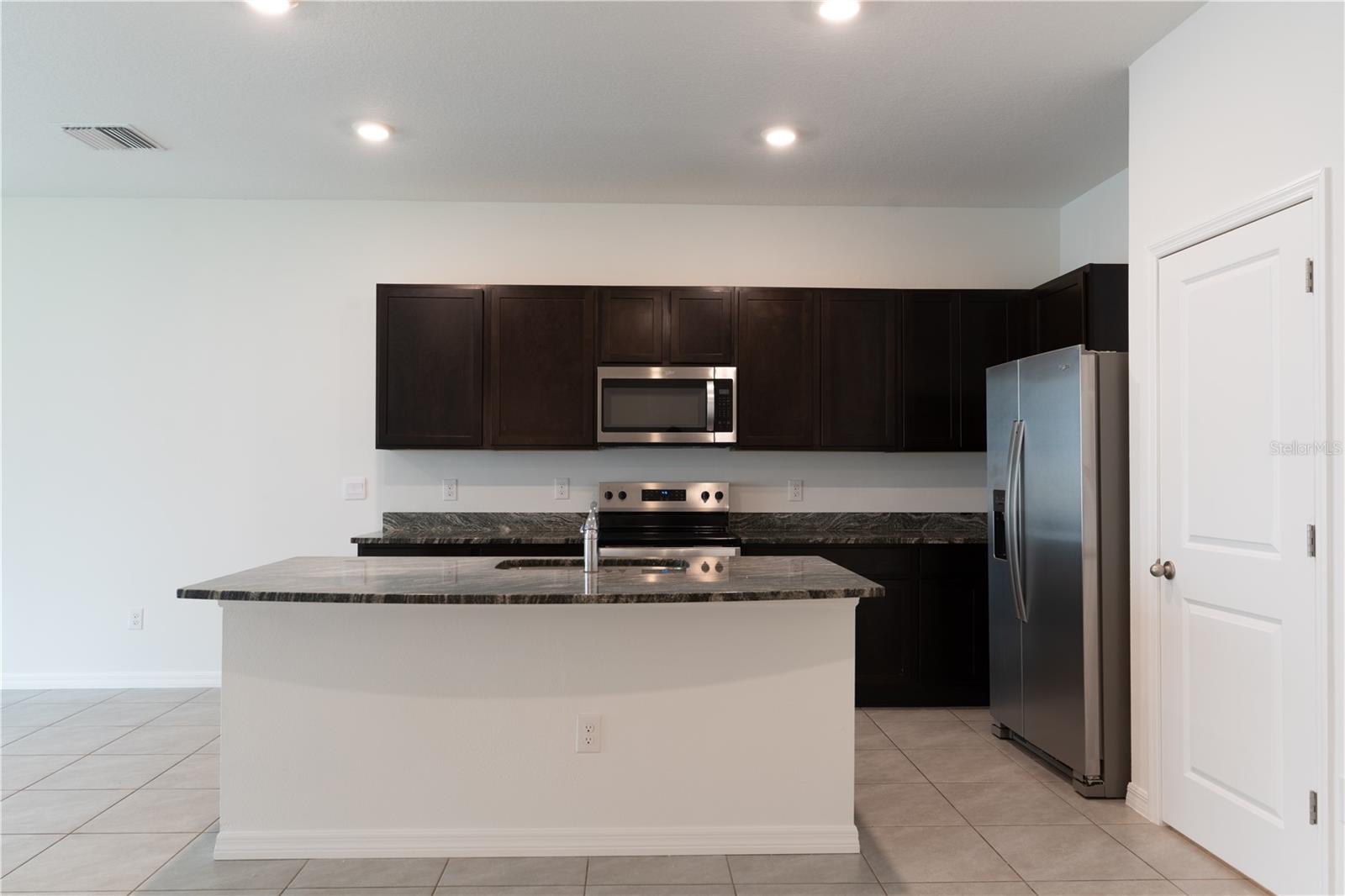1540 RANCHETTE RD — photo 10