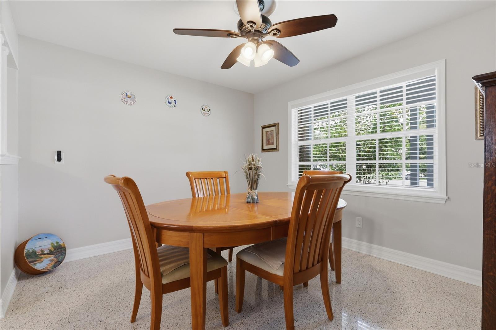 8403 S FLINTROCK CT — photo 17