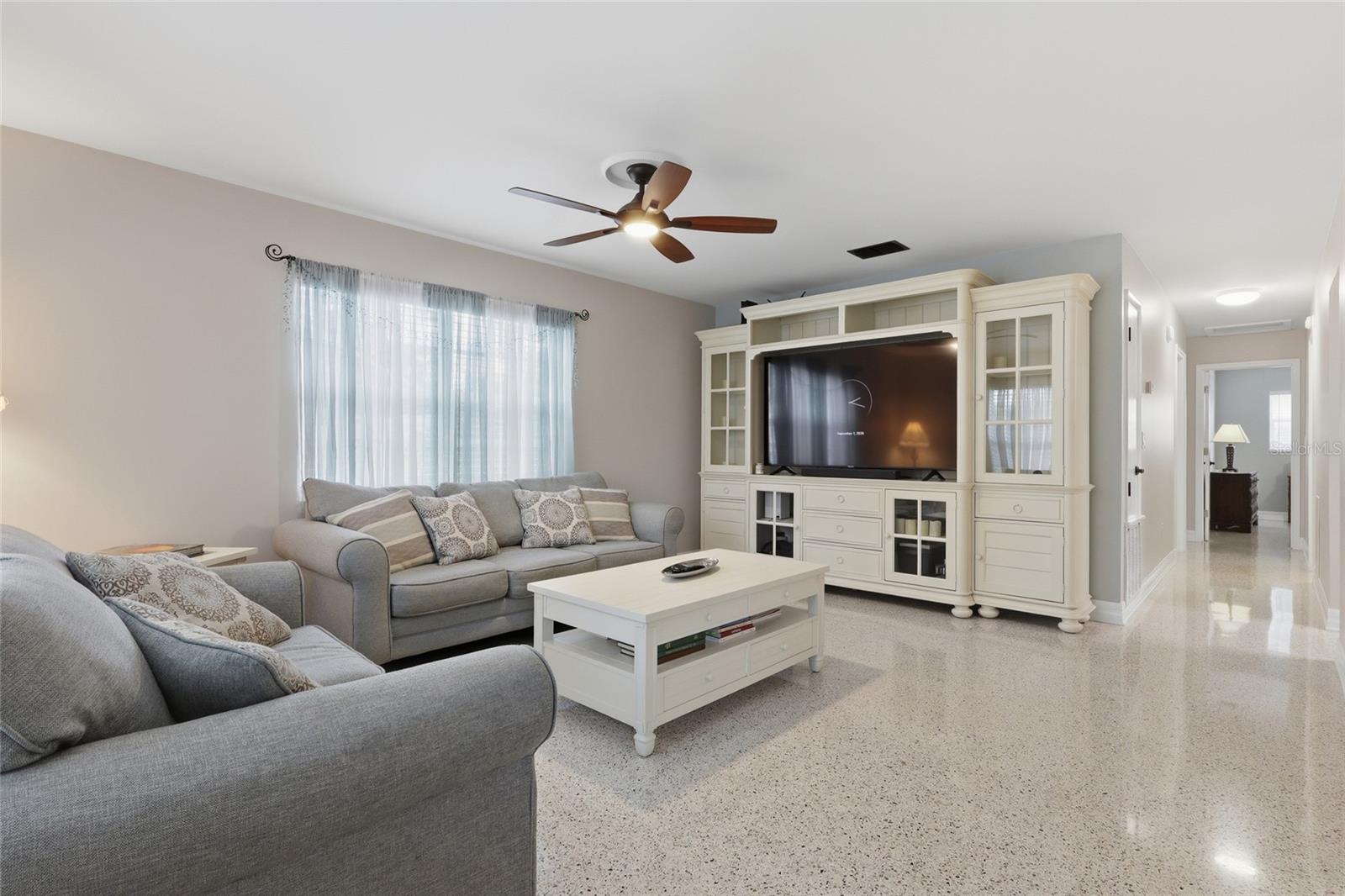 8403 S FLINTROCK CT — photo 6