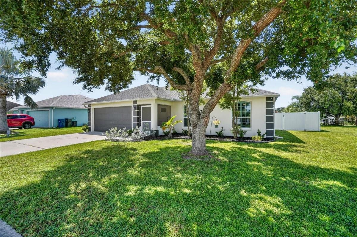 5815 33RD DR E — photo 2