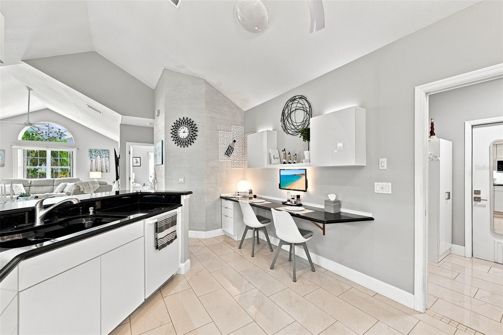 1131 GOLFVIEW WOODS DR — photo 18