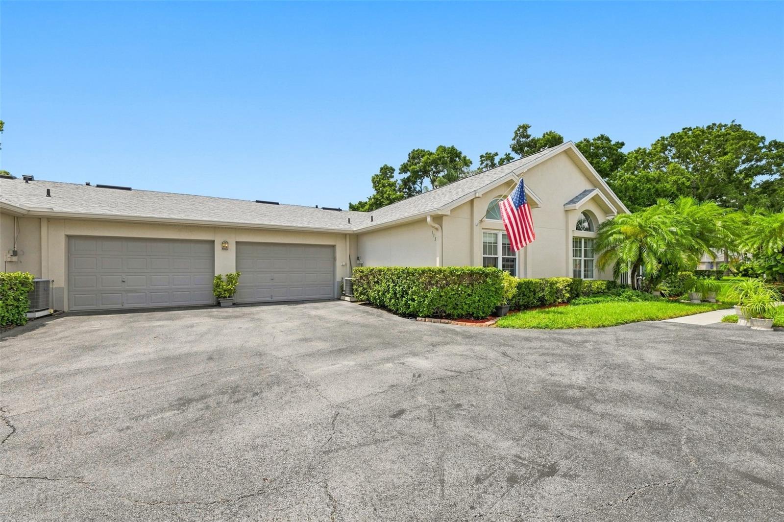 1131 GOLFVIEW WOODS DR — photo 5