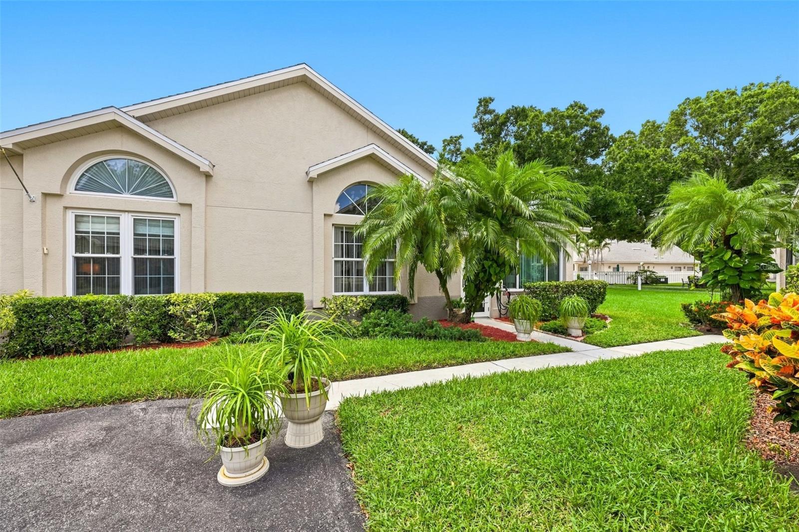 1131 GOLFVIEW WOODS DR — photo 3