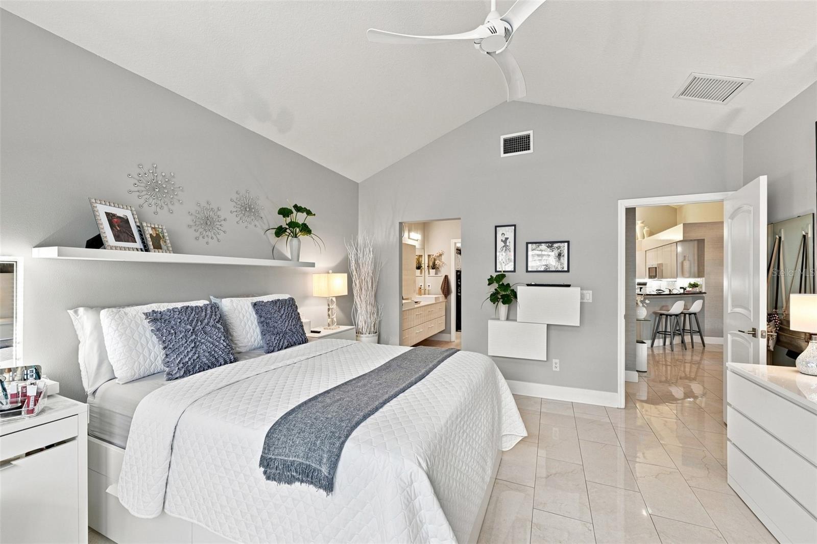 1131 GOLFVIEW WOODS DR — photo 28