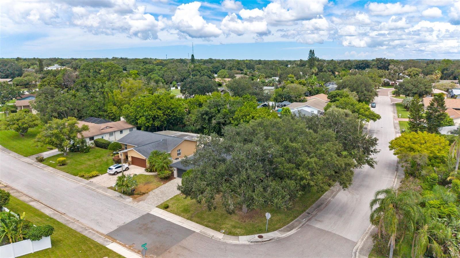 300 N BAY HILLS BLVD — photo 43