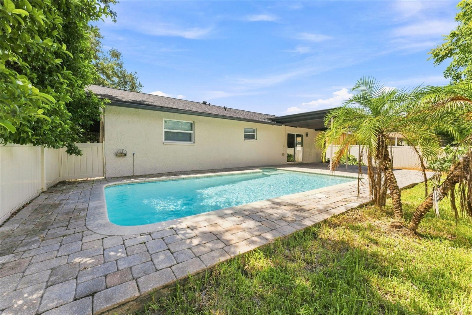 300 N BAY HILLS BLVD — photo 32