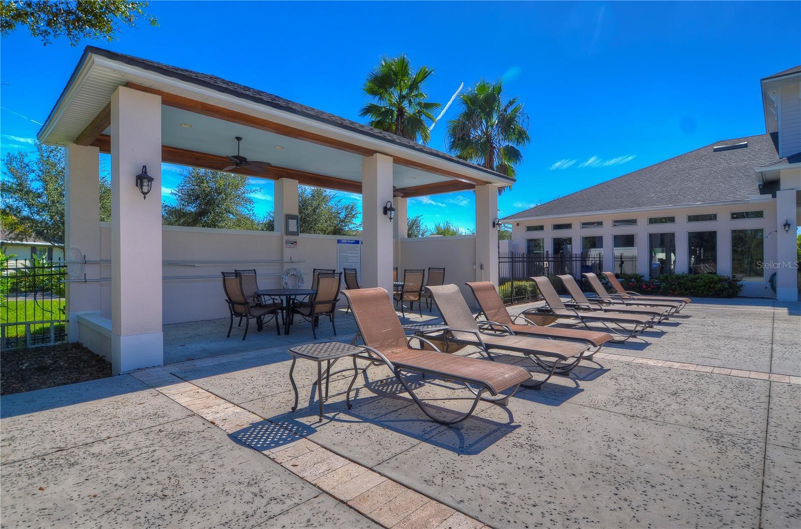 6810 MUNCASTER CT — photo 80