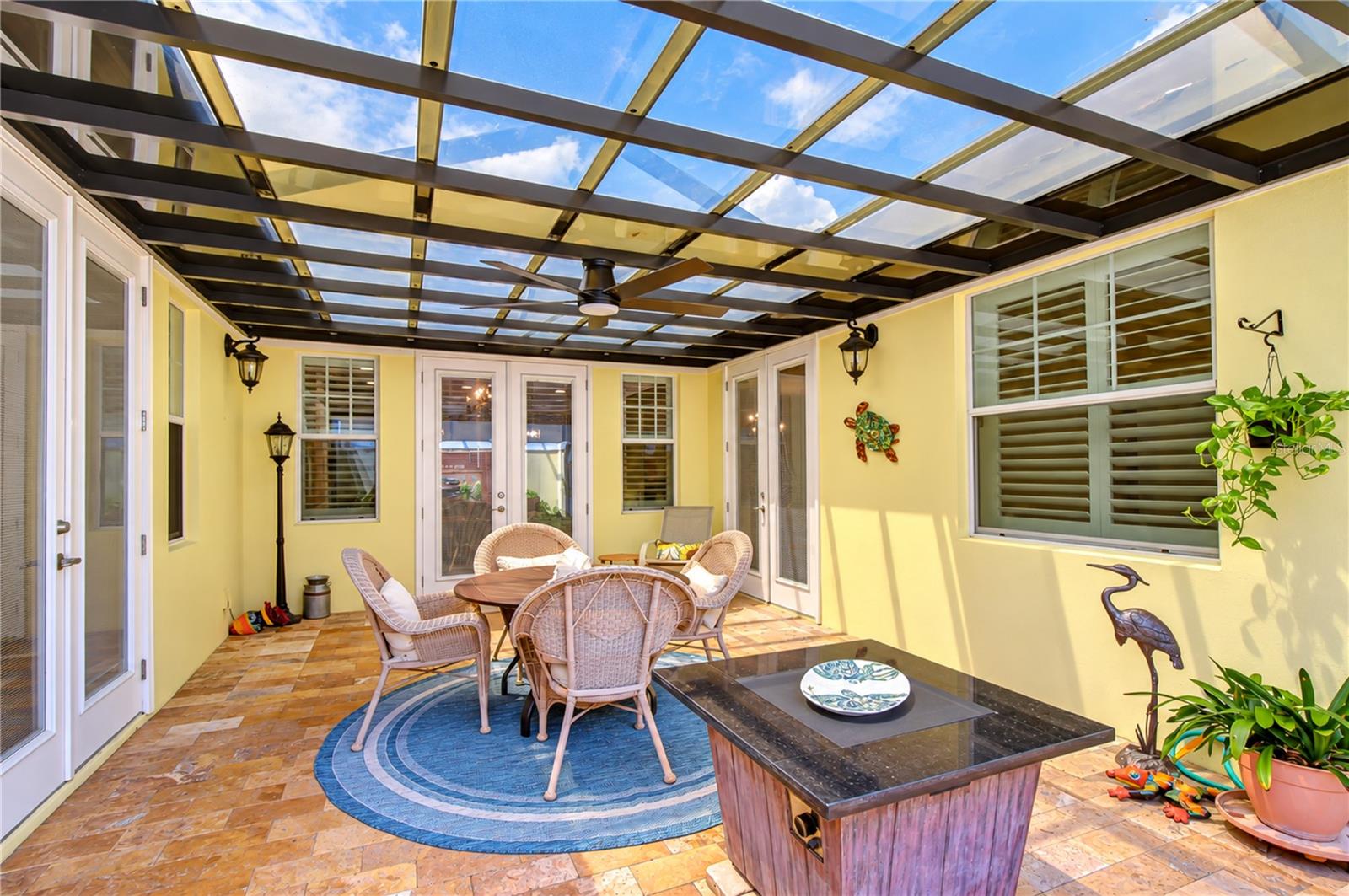 6810 MUNCASTER CT — photo 52