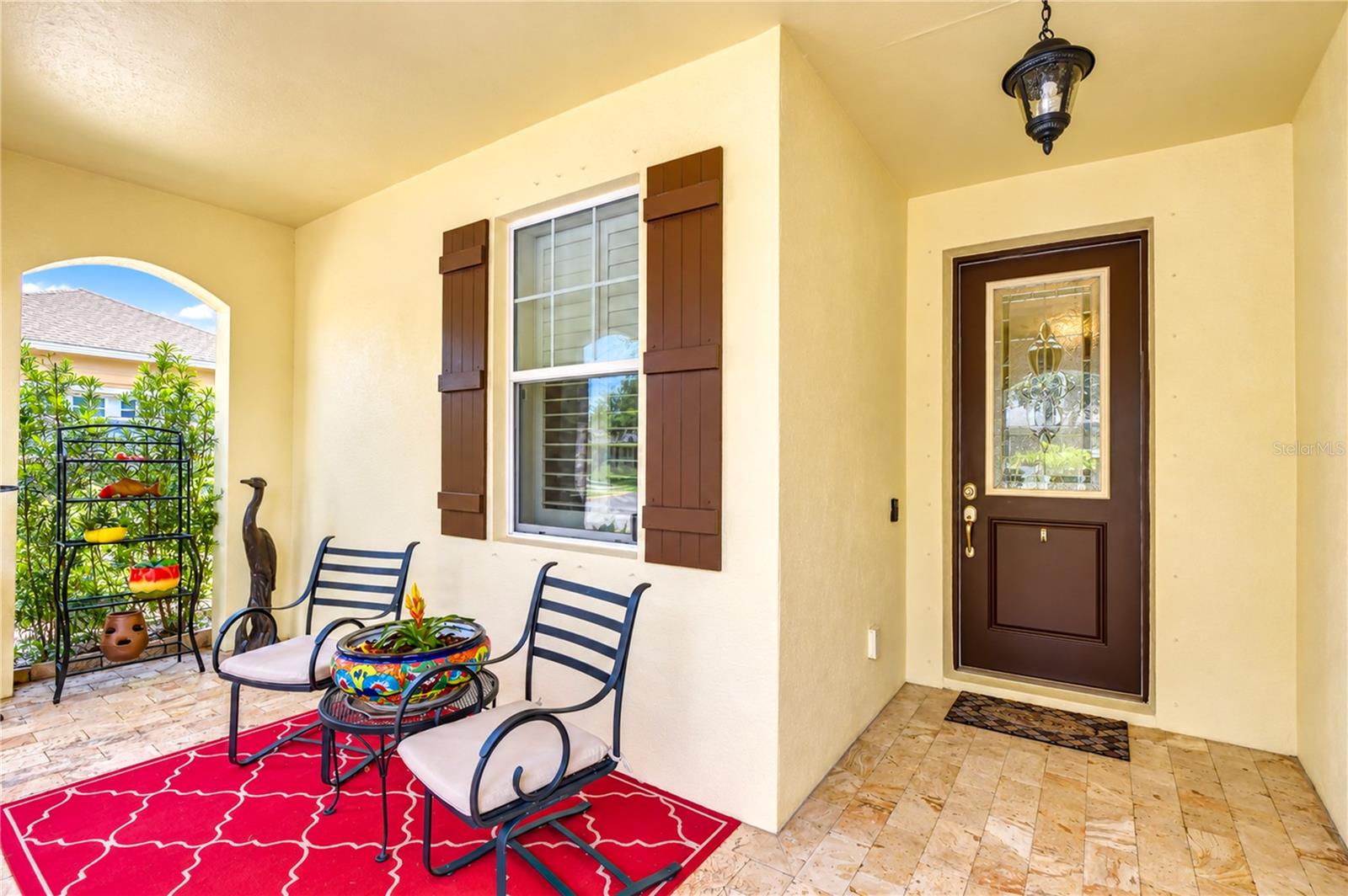 6810 MUNCASTER CT — photo 4