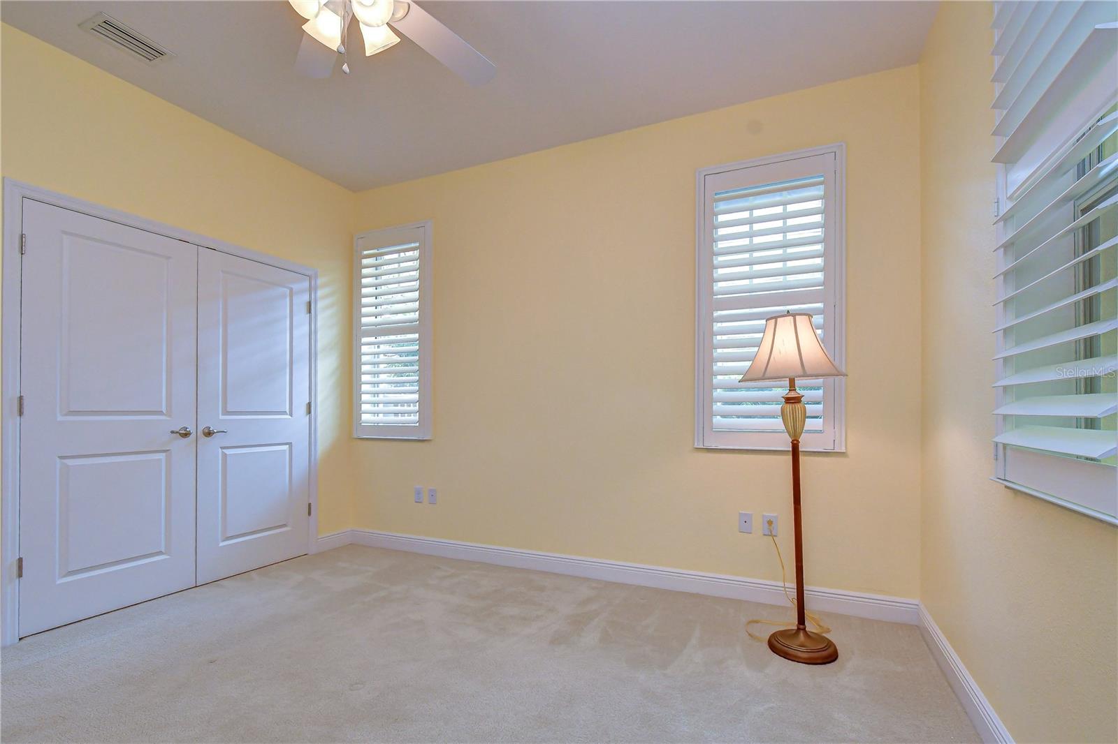 6810 MUNCASTER CT — photo 45