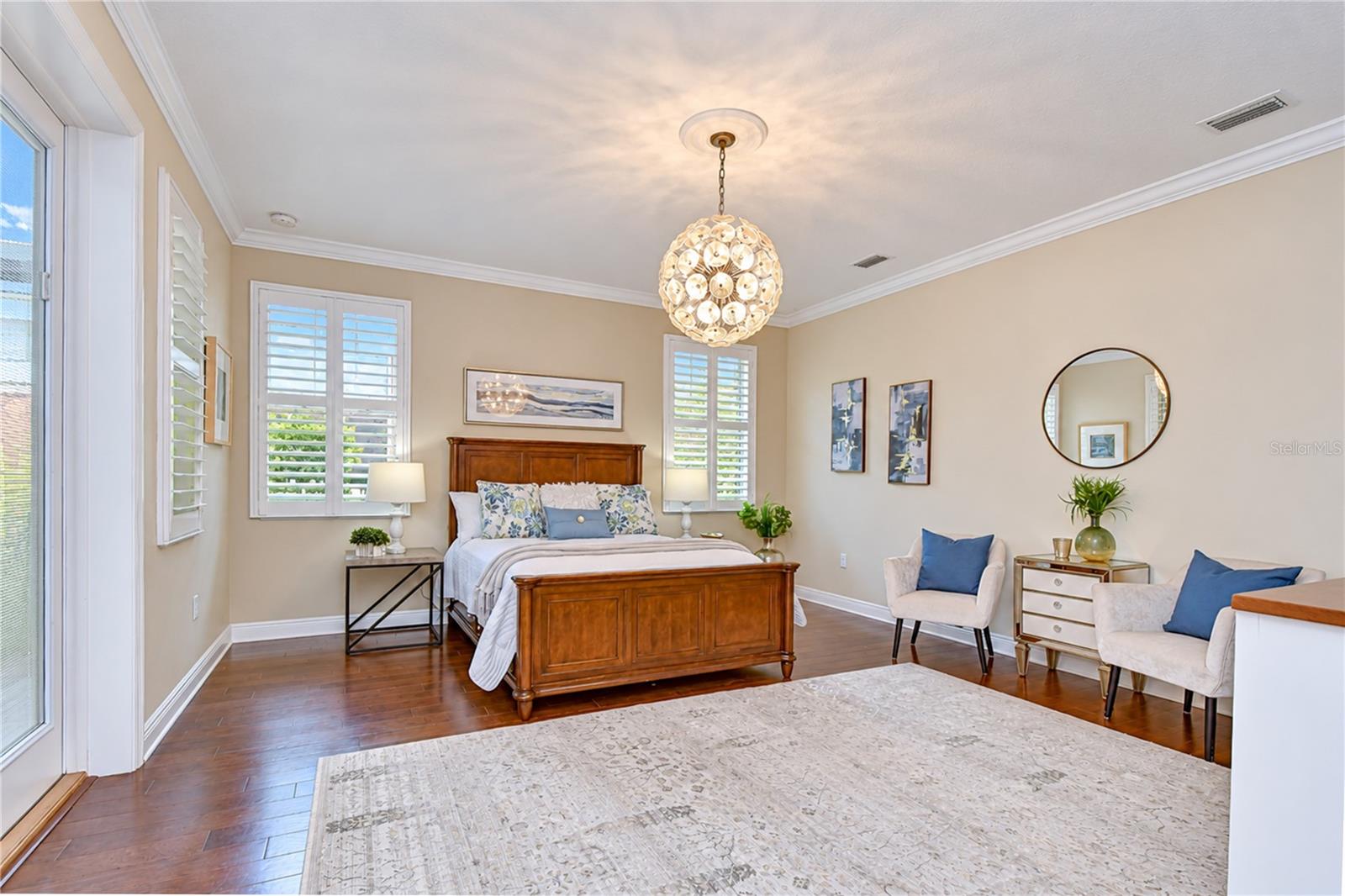 6810 MUNCASTER CT — photo 30