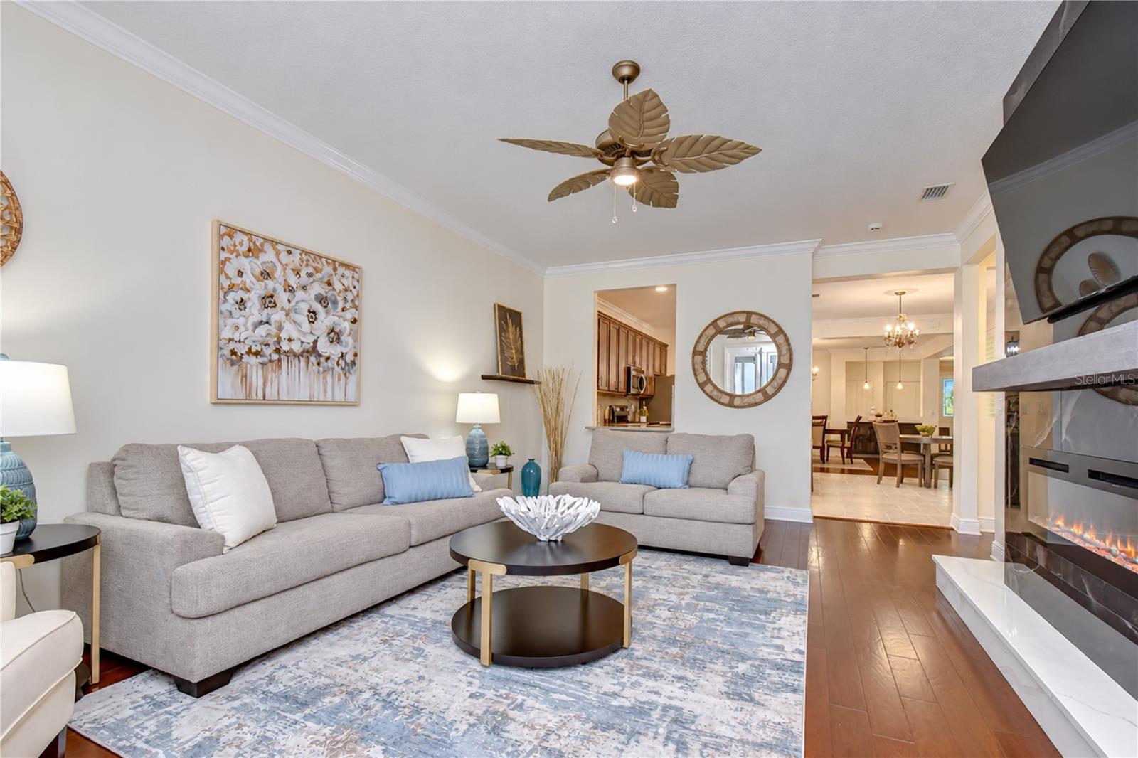 6810 MUNCASTER CT — photo 28