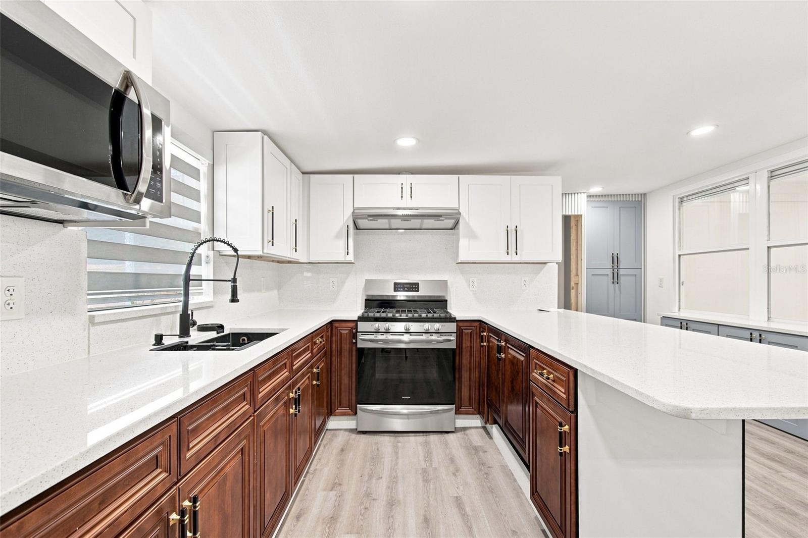 6463 1ST AVE N — photo 14