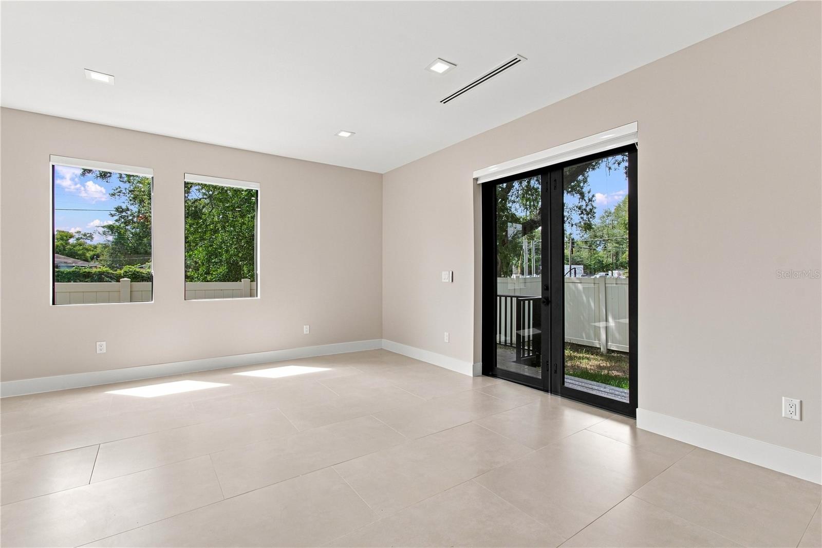 3429 W PALMETTO ST — photo 22