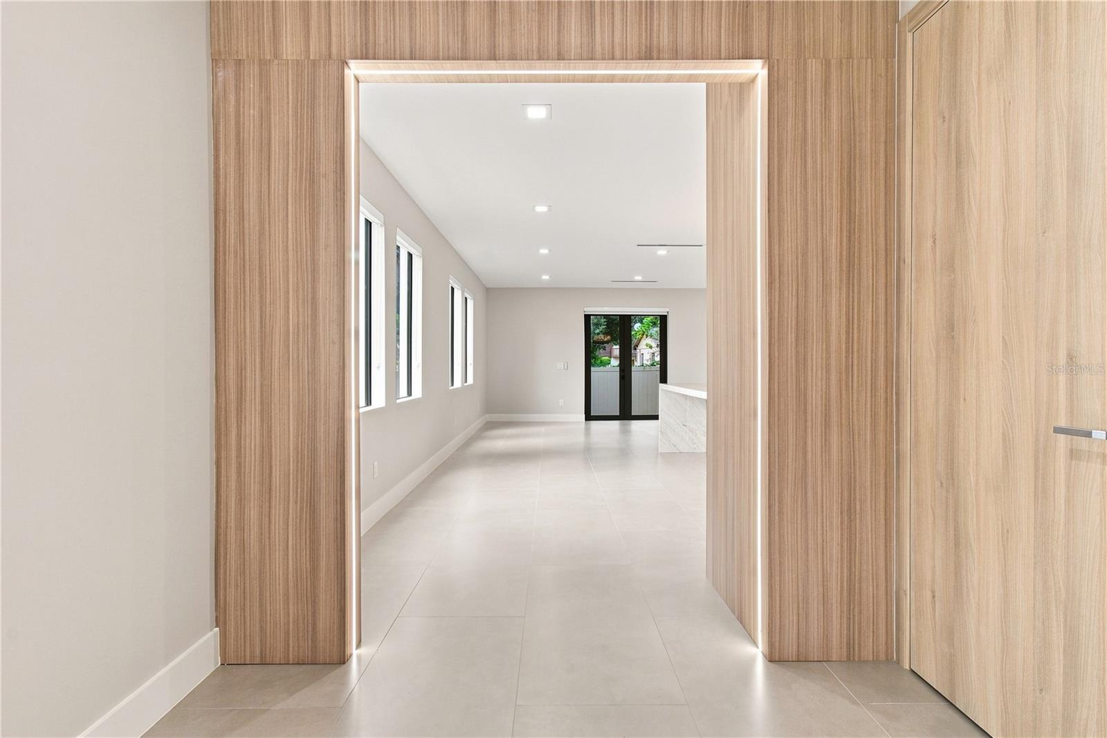 3429 W PALMETTO ST — photo 16
