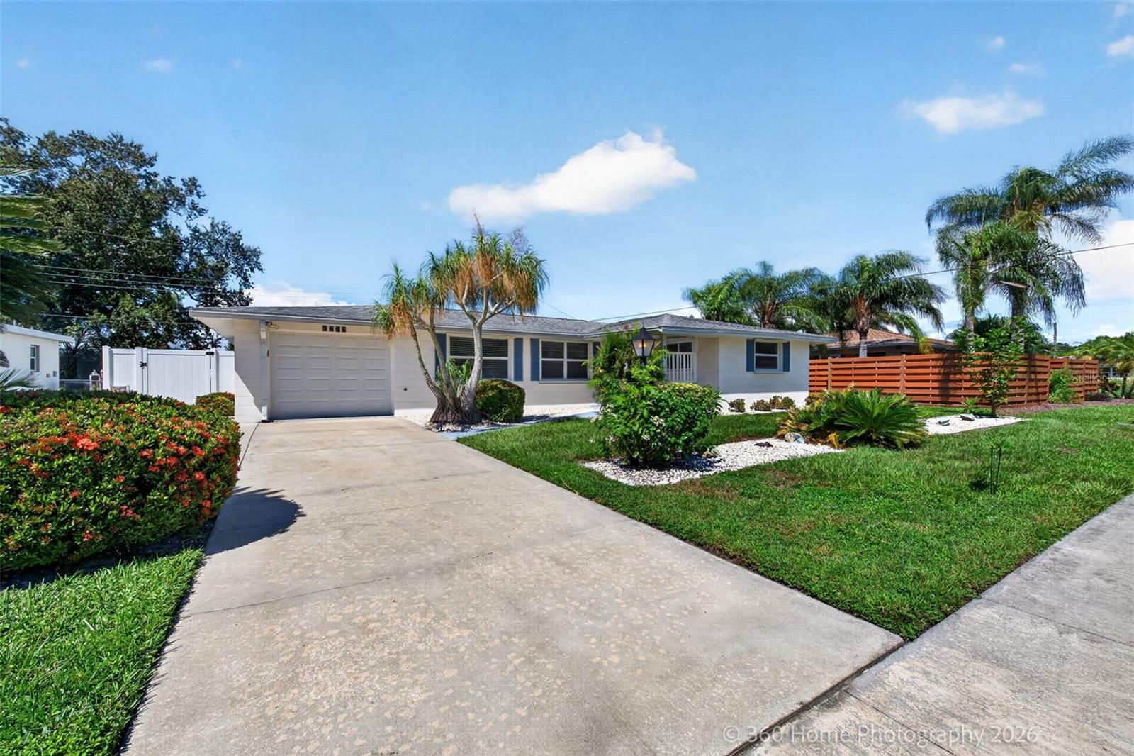 3141 REGATTA CIR — photo 2
