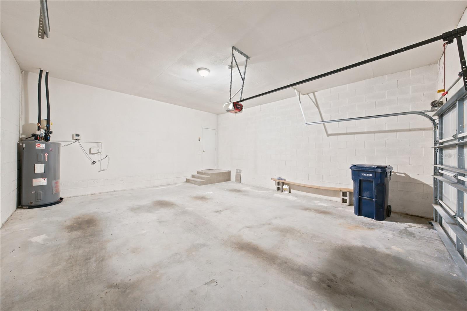 2318 W CHERRY ST — photo 33