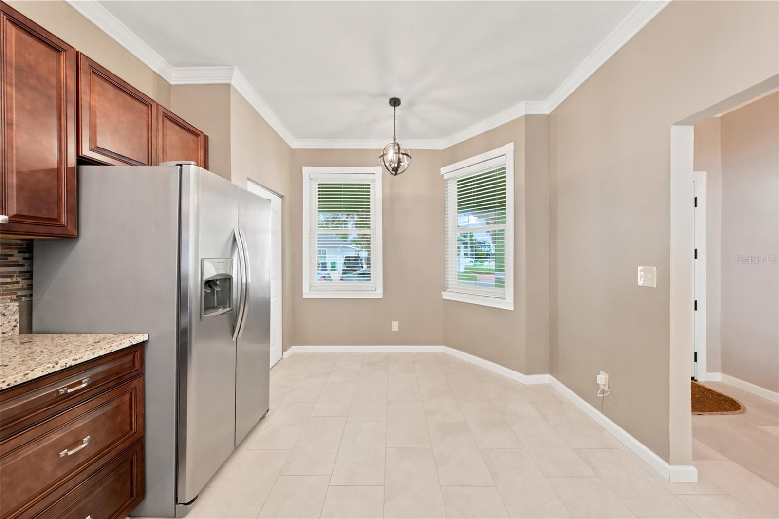2318 W CHERRY ST — photo 7