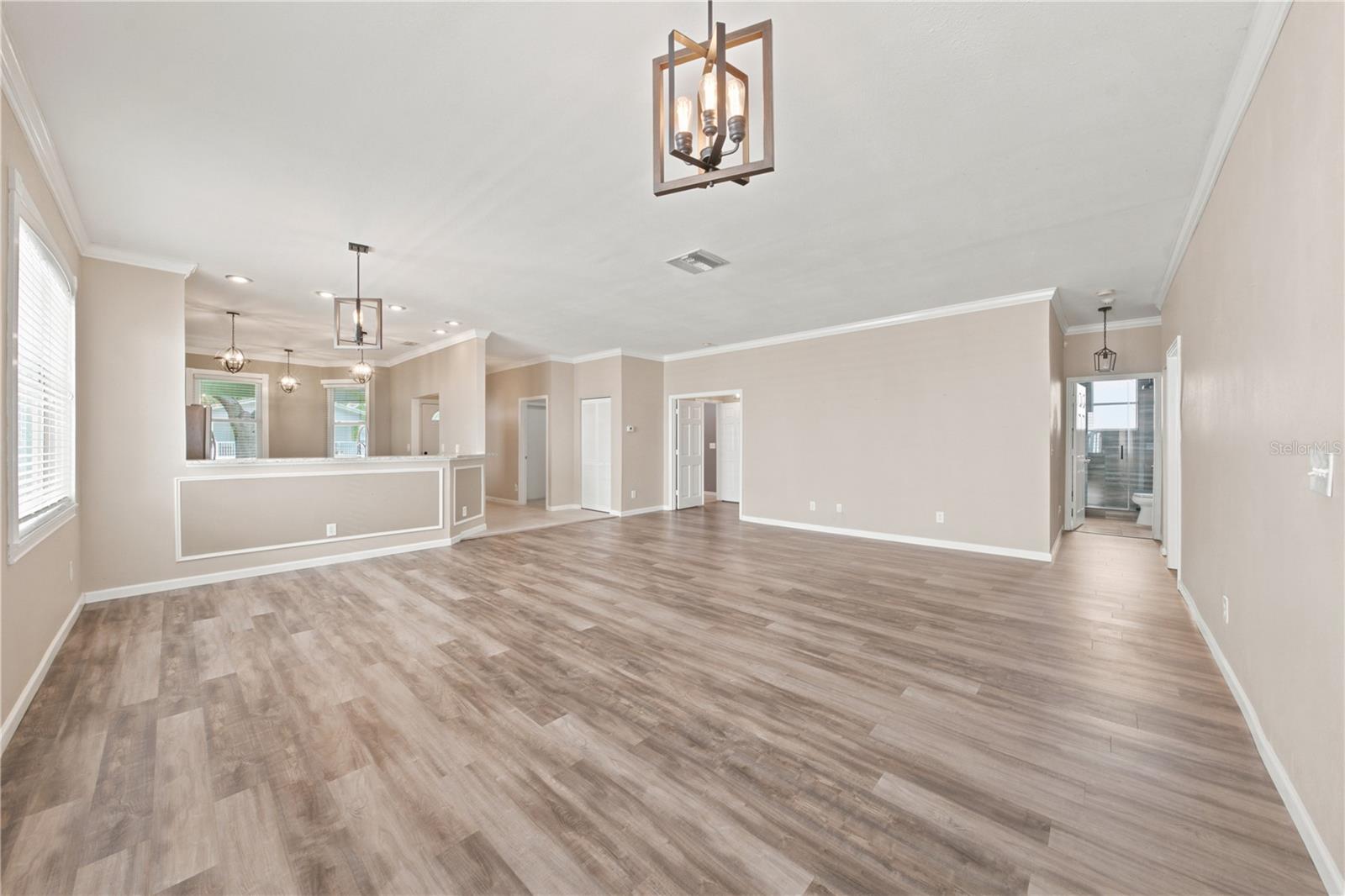 2318 W CHERRY ST — photo 16