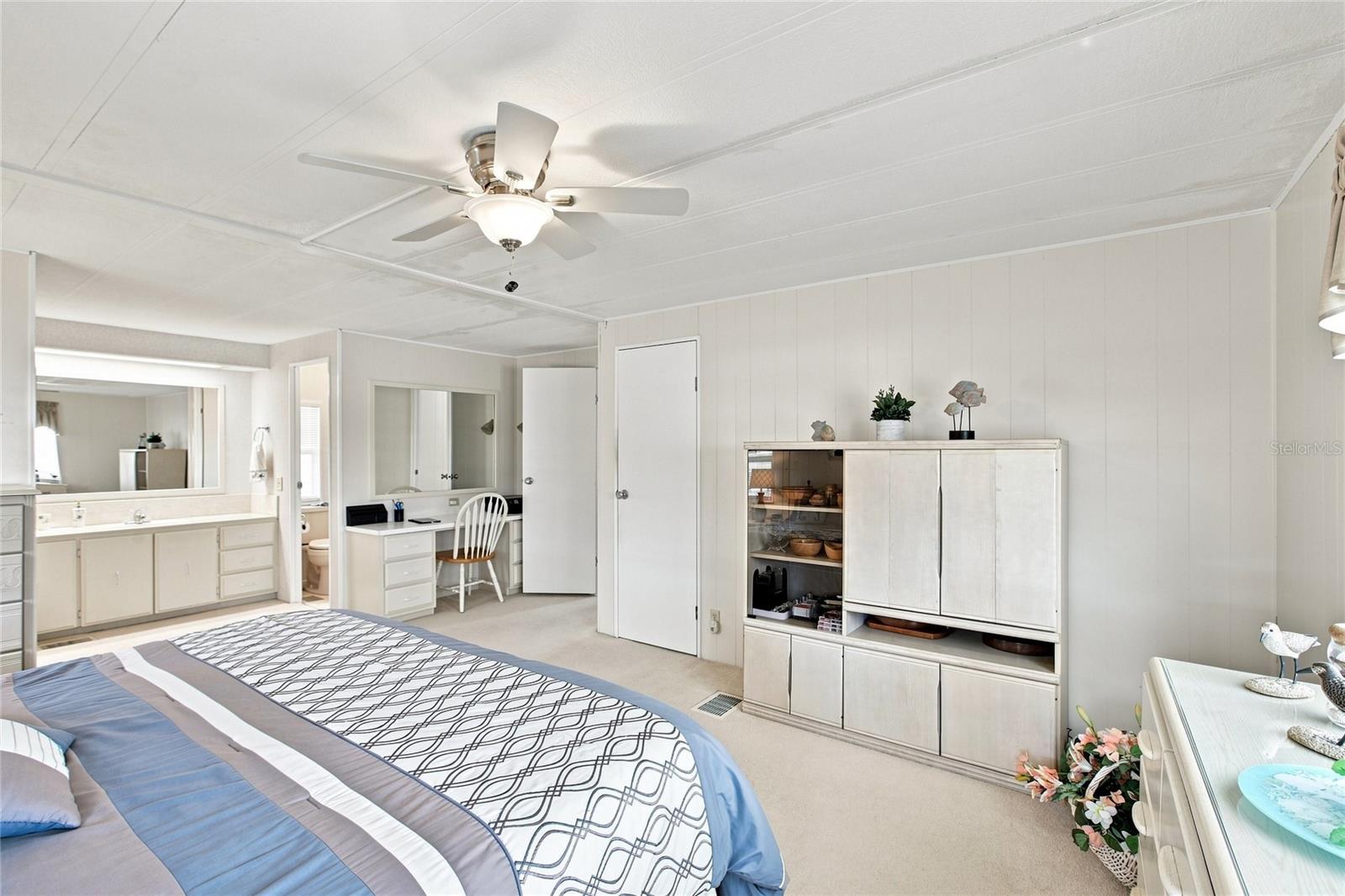 106 KING ARTHUR DR — photo 19