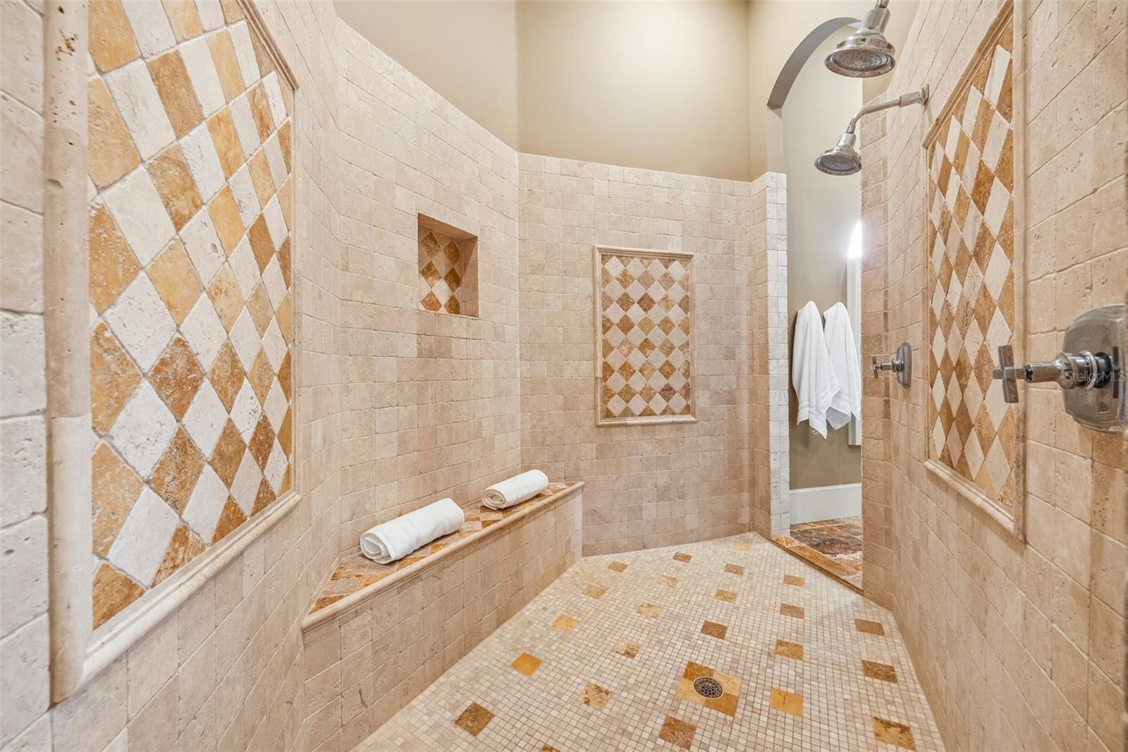 10641 BROADLAND PASS — photo 37