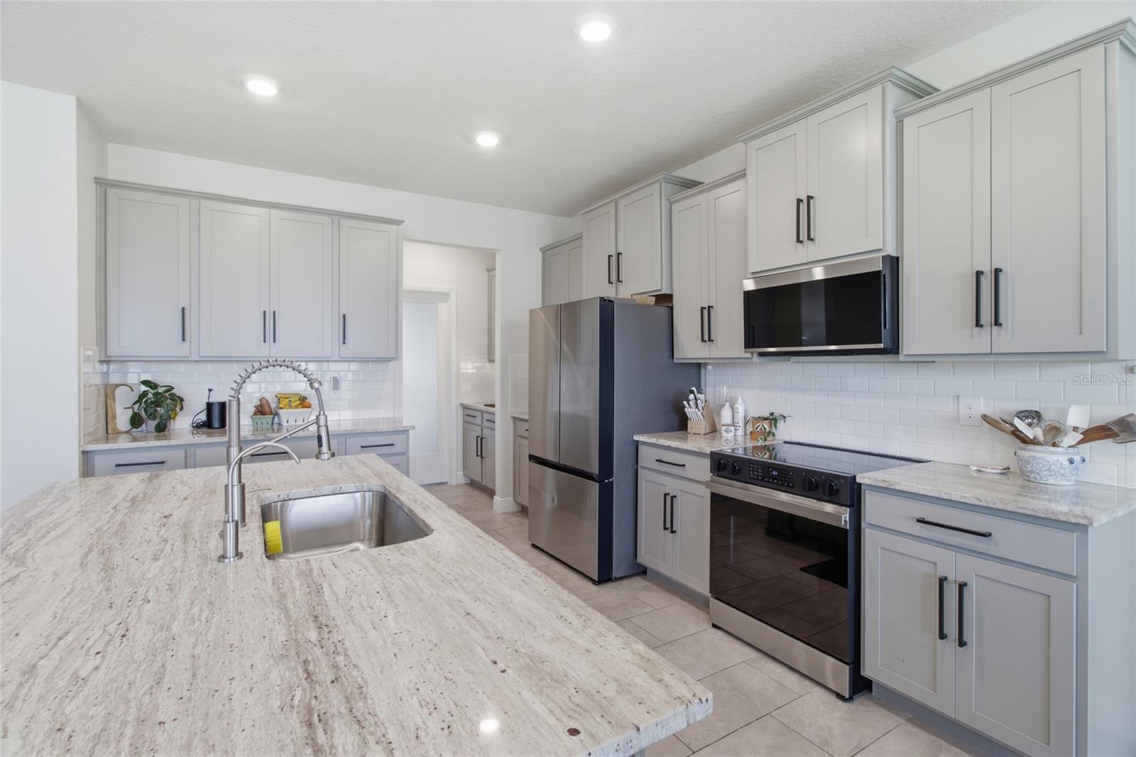 17656 CANTARINA CV — photo 12